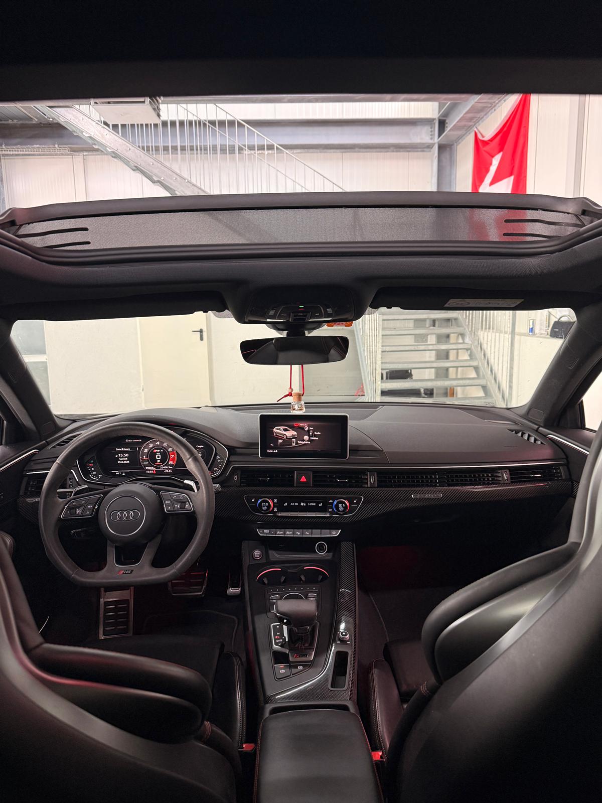 AUDI RS4 Avant 2.9 TFSI quattro tiptronic-image-14