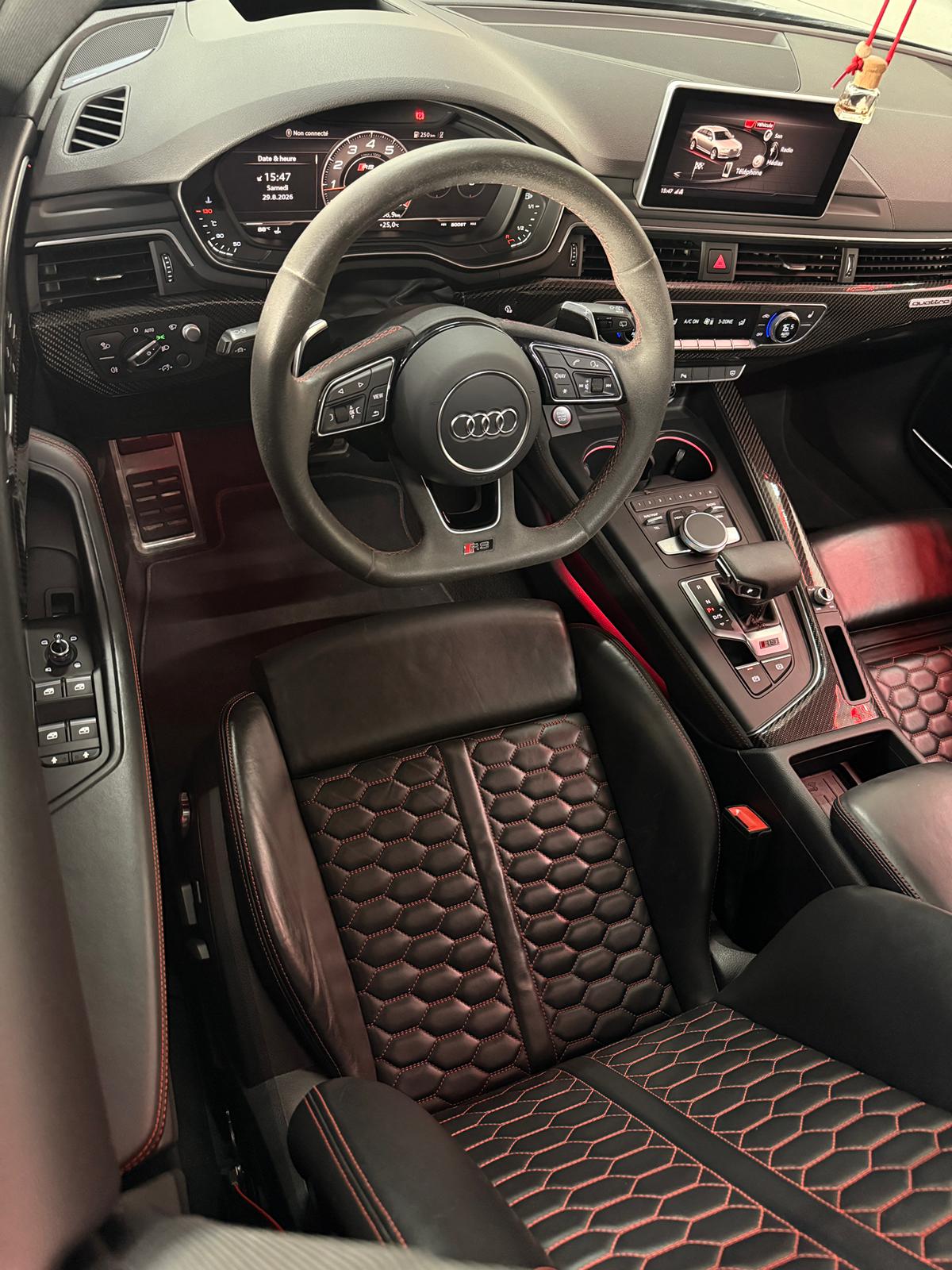 AUDI RS4 Avant 2.9 TFSI quattro tiptronic-image-11