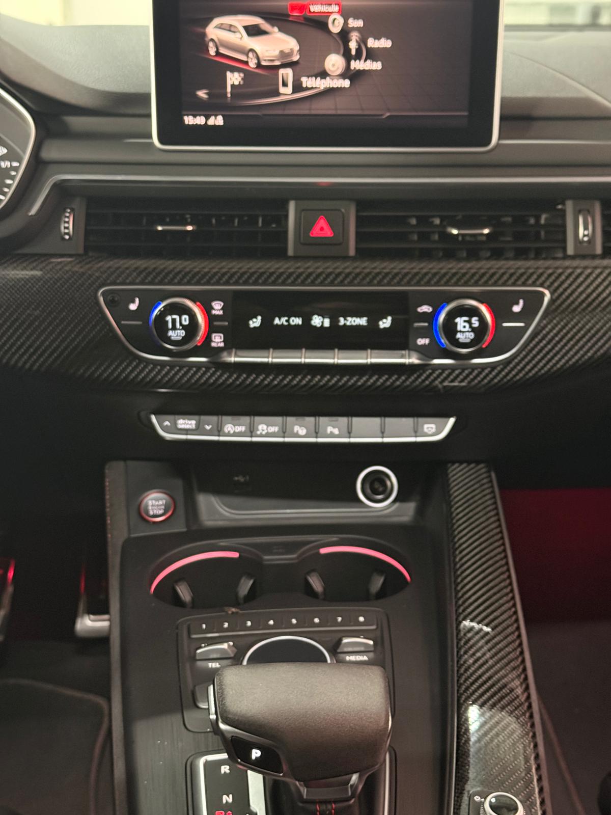 AUDI RS4 Avant 2.9 TFSI quattro tiptronic-image-15