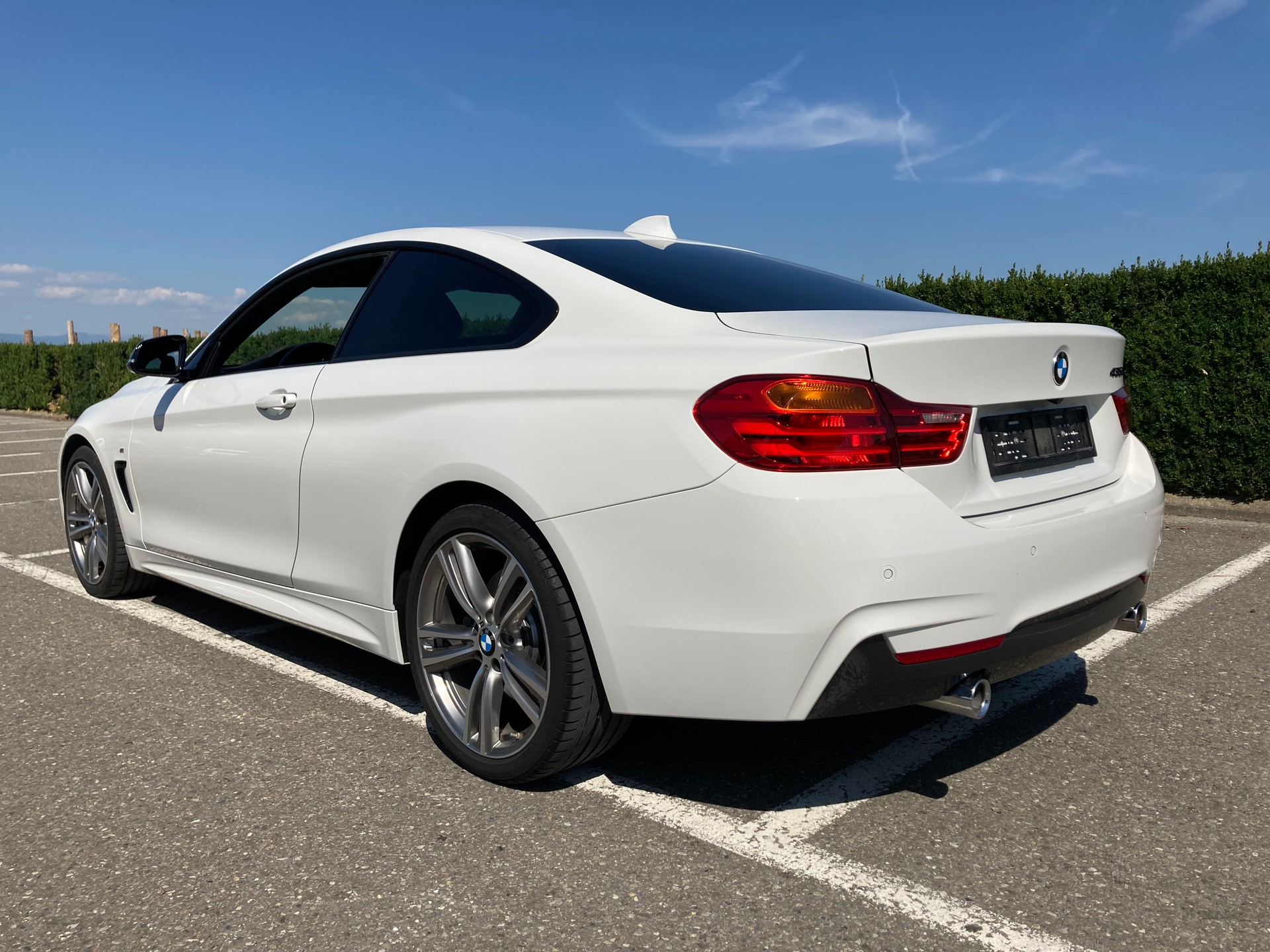 BMW 435i xDrive-image-1