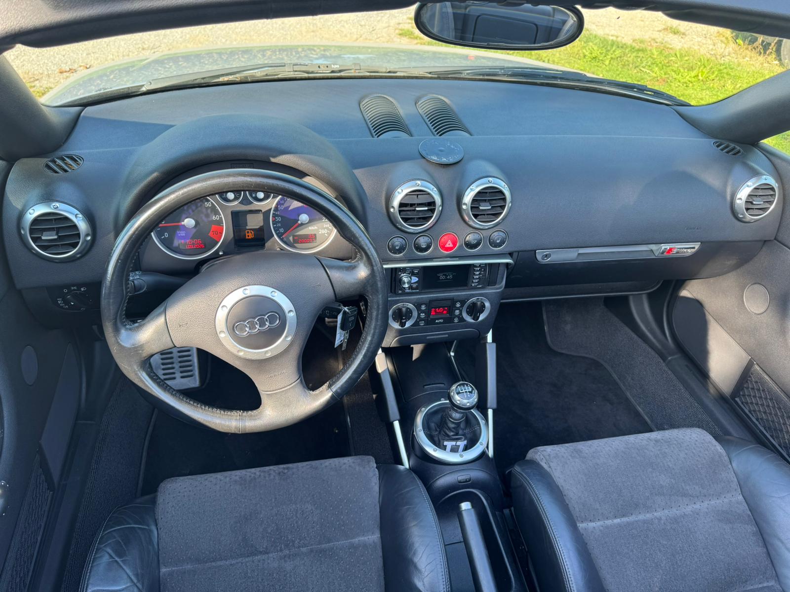 AUDI TT Roadster 1.8 T-image-13