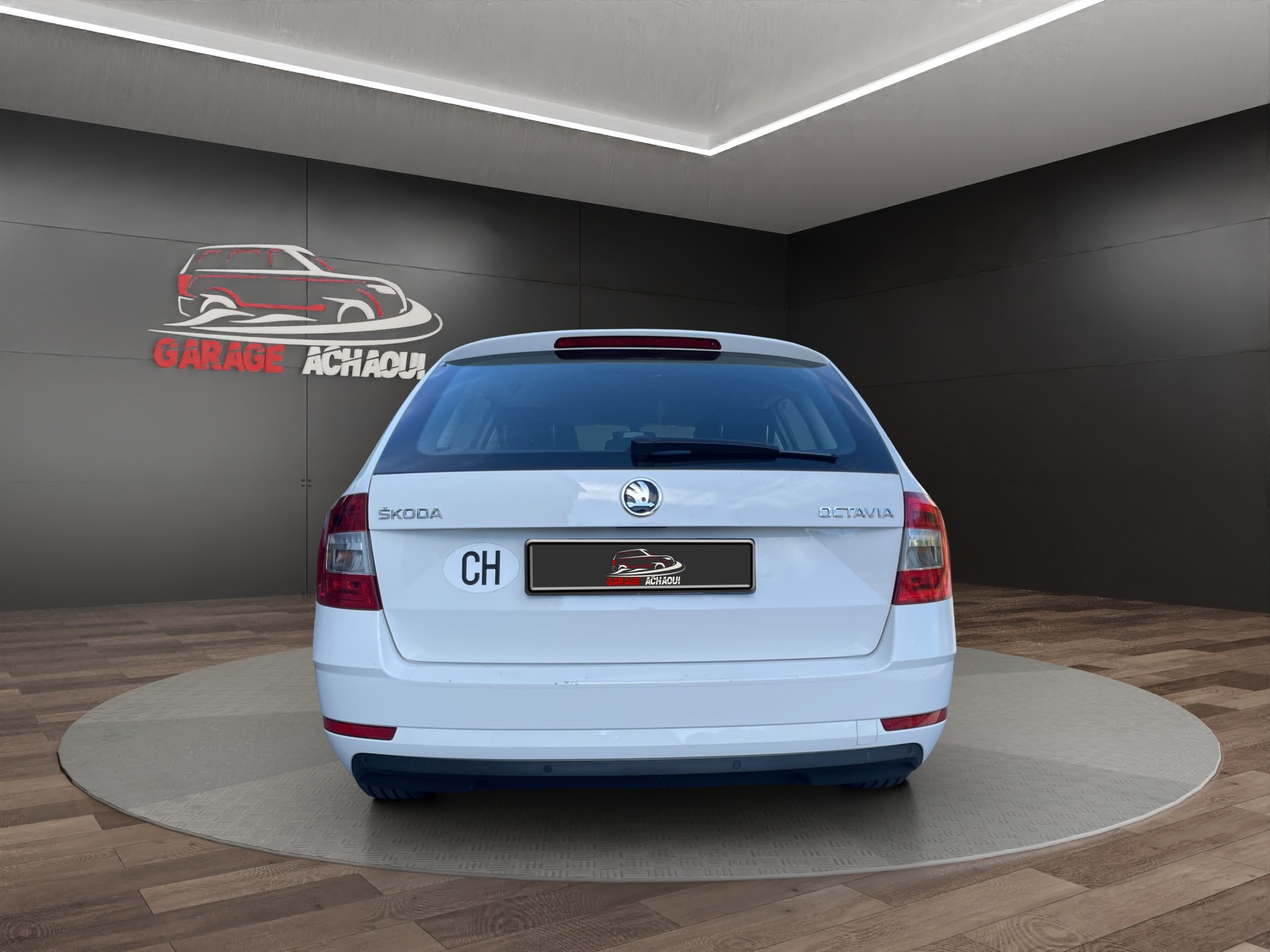 SKODA Octavia Combi 2.0 TDI Ambition DSG-image-4