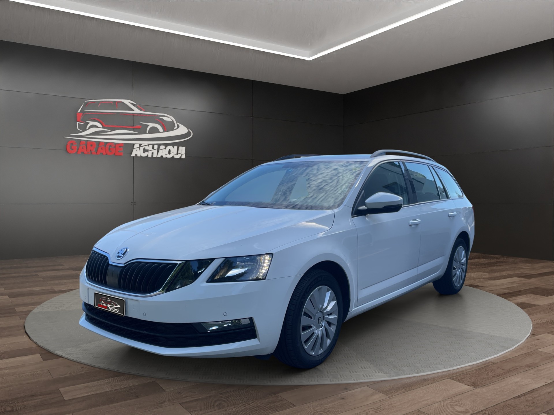 SKODA Octavia Combi 2.0 TDI Ambition DSG-image-1