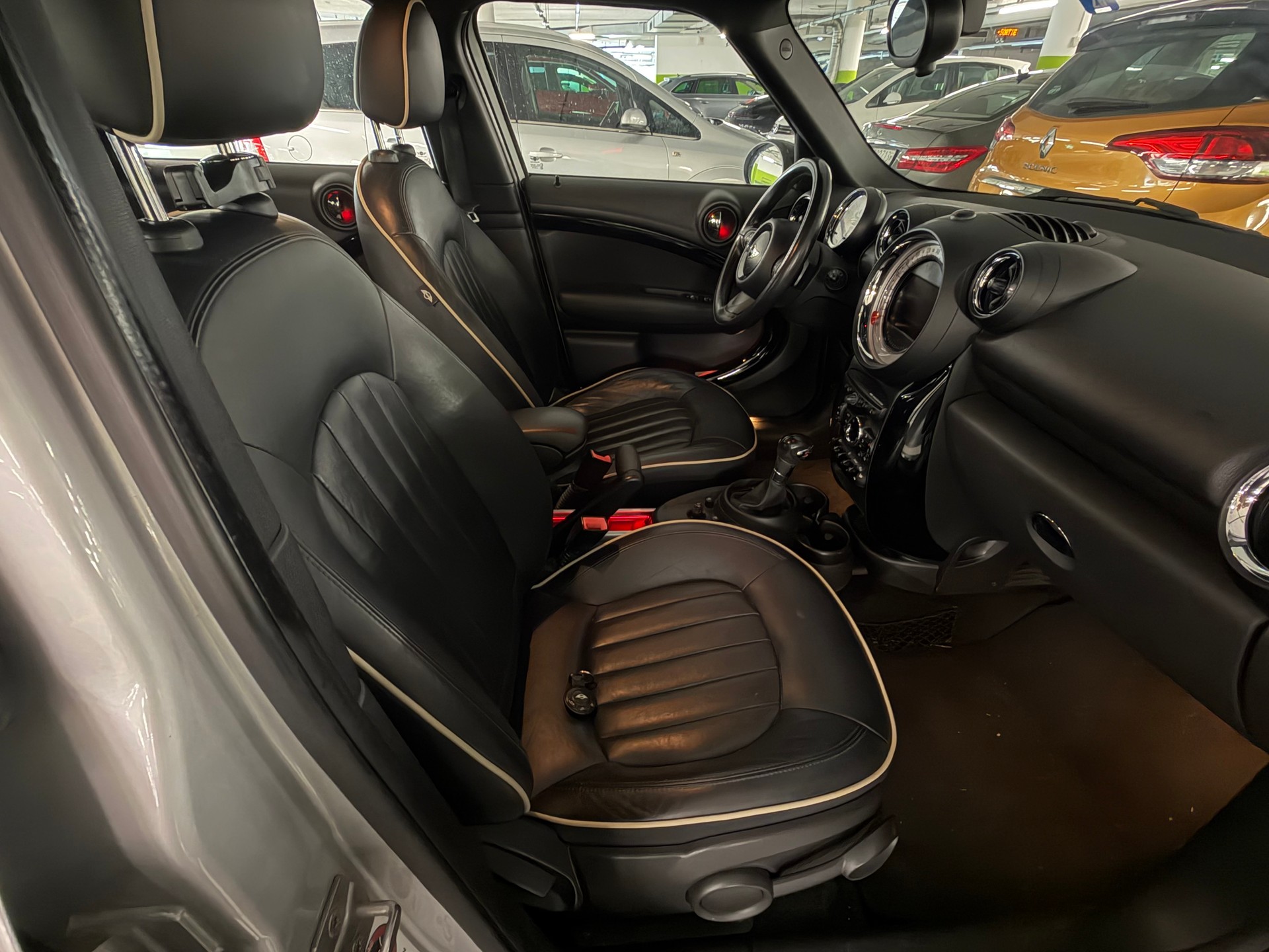 MINI Countryman Cooper SD ALL4 Steptronic-image-6