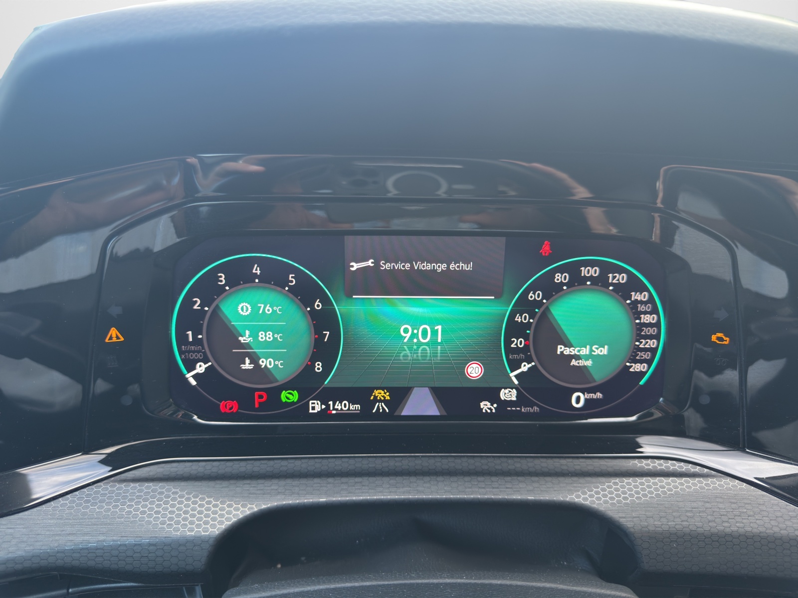 VW Golf 2.0 TSI GTI DSG-image-10