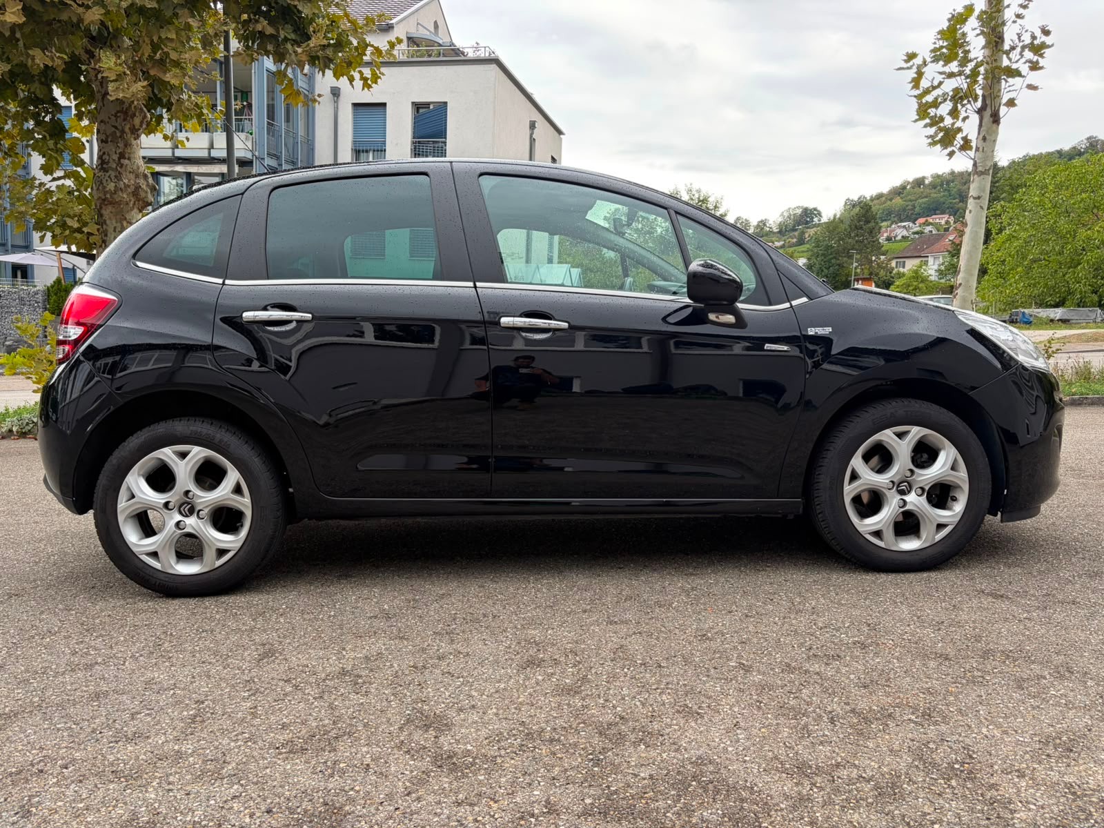 CITROEN C3 1.2i Exclusive-image-12