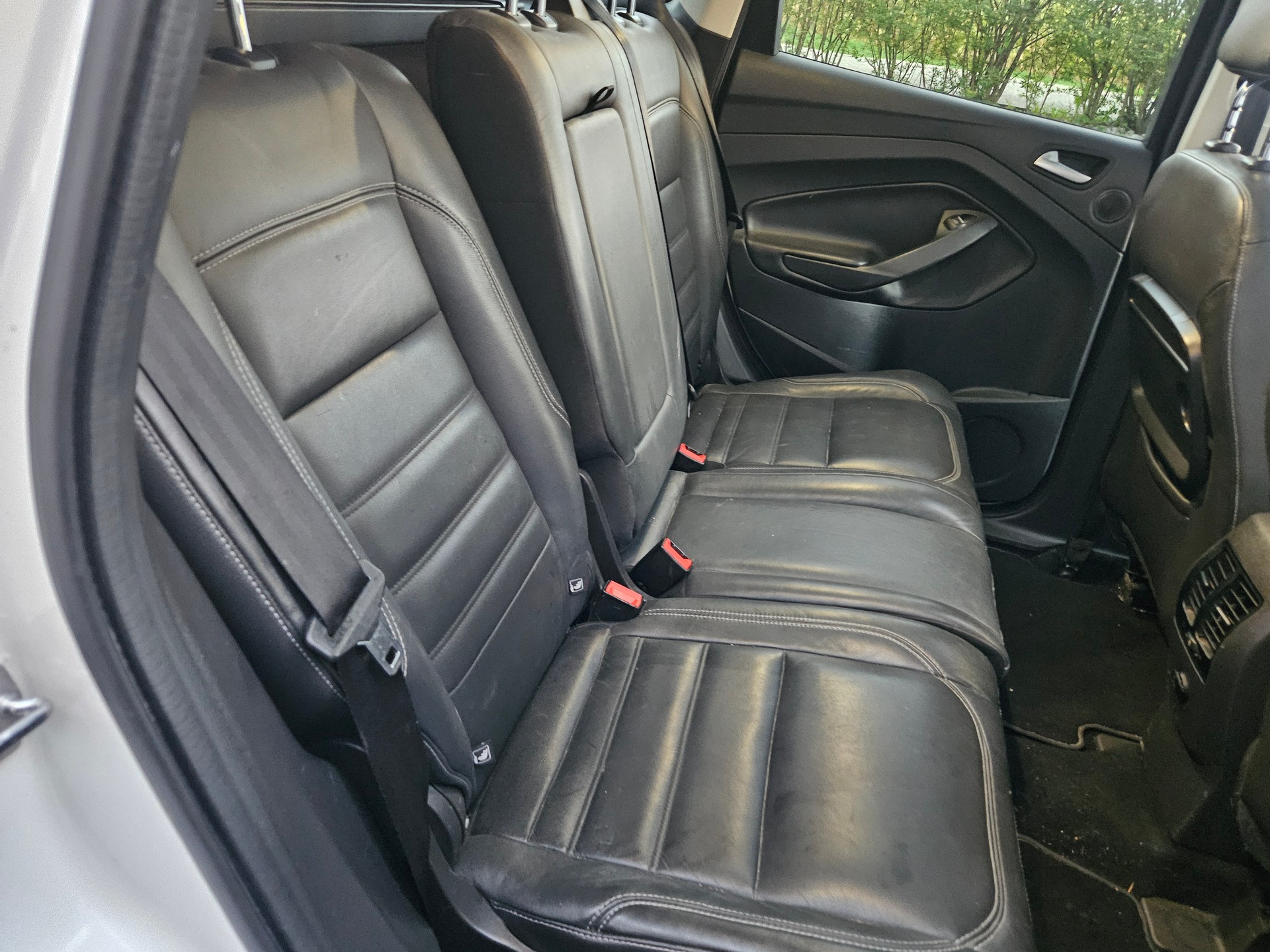 FORD Kuga 2.0 TDCi Titanium 4WD PowerShift-image-11