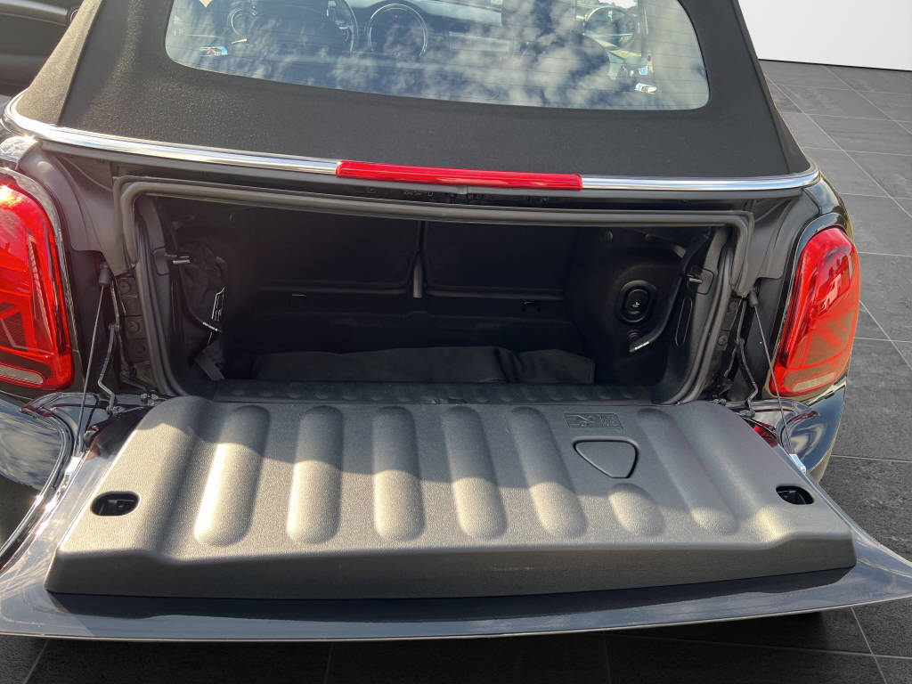 MINI Cabrio 2.0i Cooper S-image-15