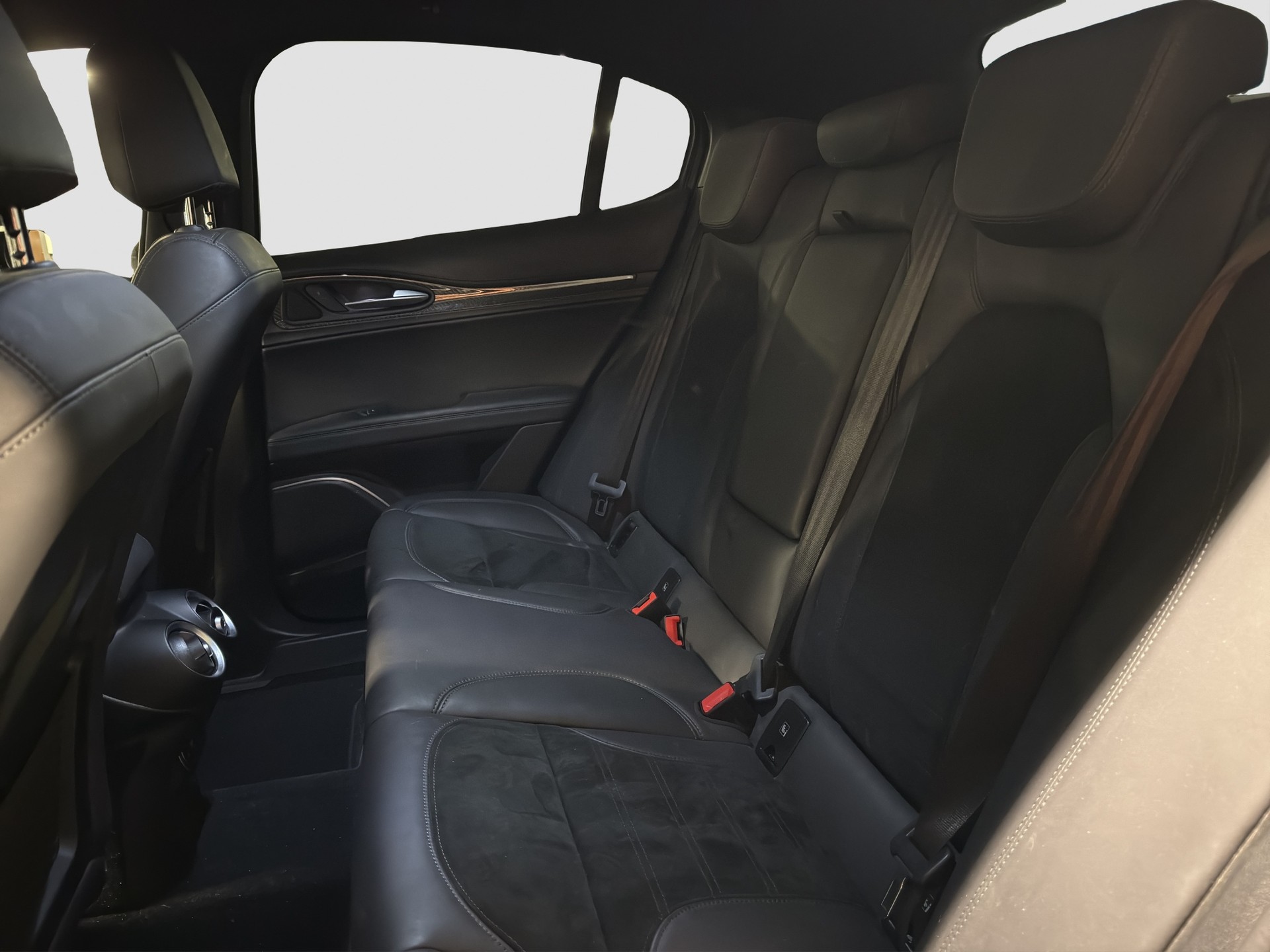 ALFA ROMEO Stelvio 2.9 V6 Biturbo Q4 Quadrifoglio-image-10