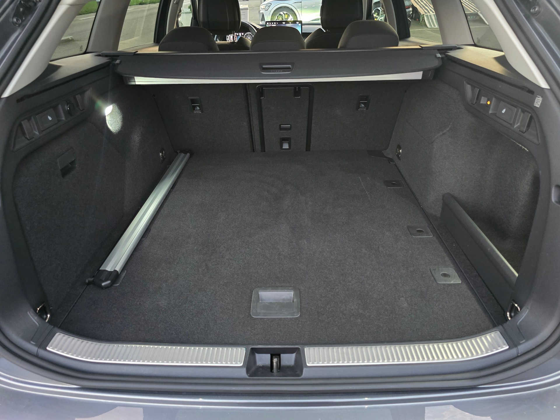 SKODA Superb Combi 2.0 TDi Selection 4x4 DSG-image-9