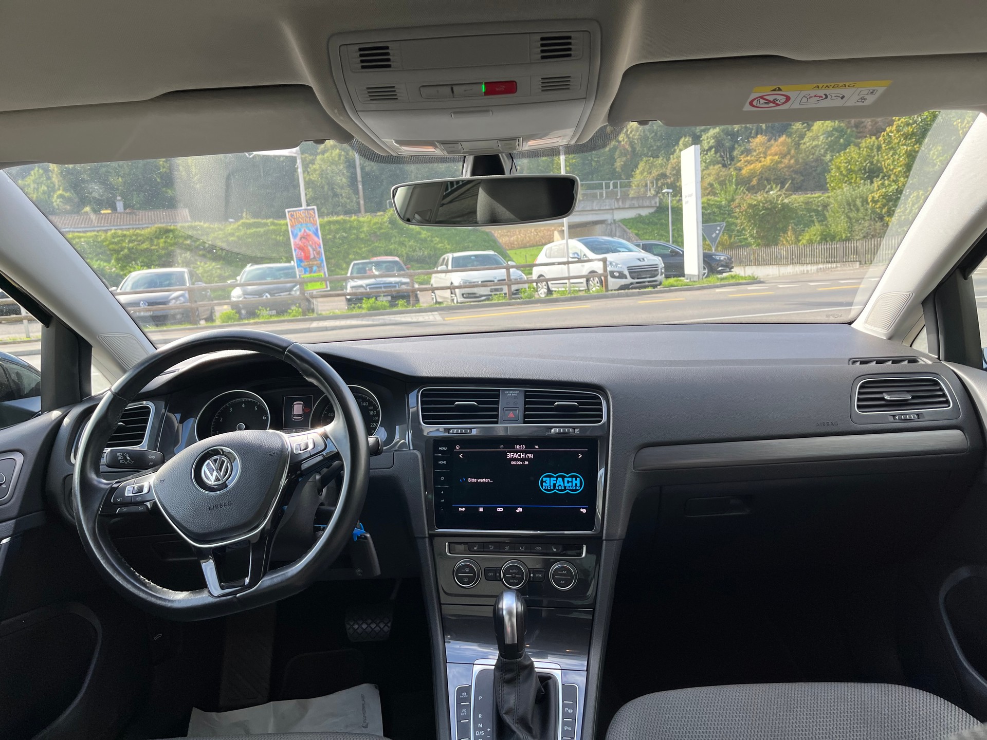 VW Golf 1.5 TSI EVO Comfortline DSG-image-4