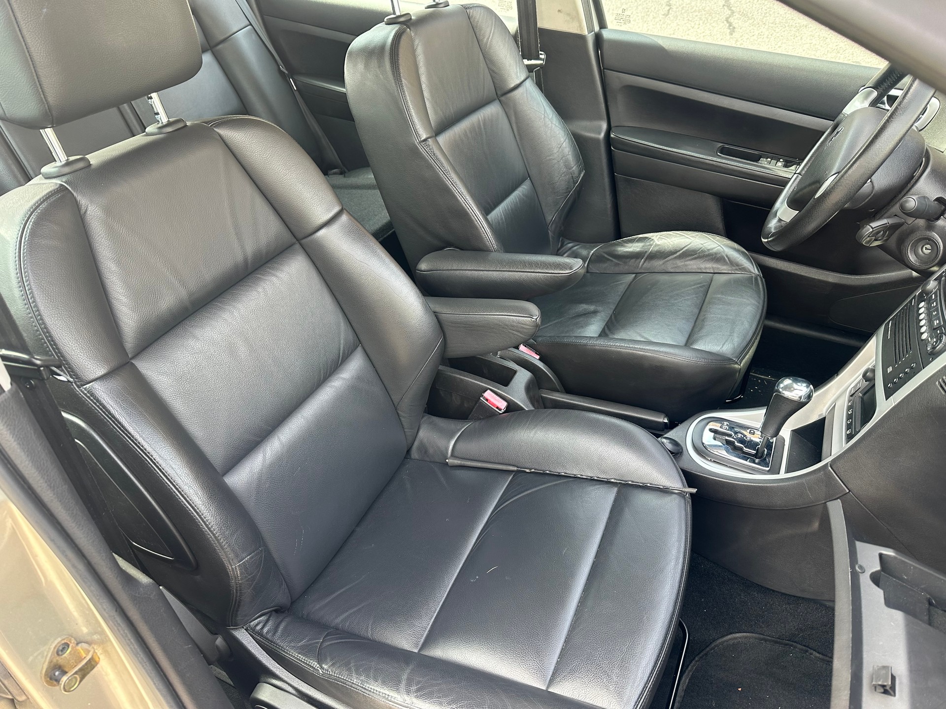 PEUGEOT 307 2.0 16V XSi-image-6