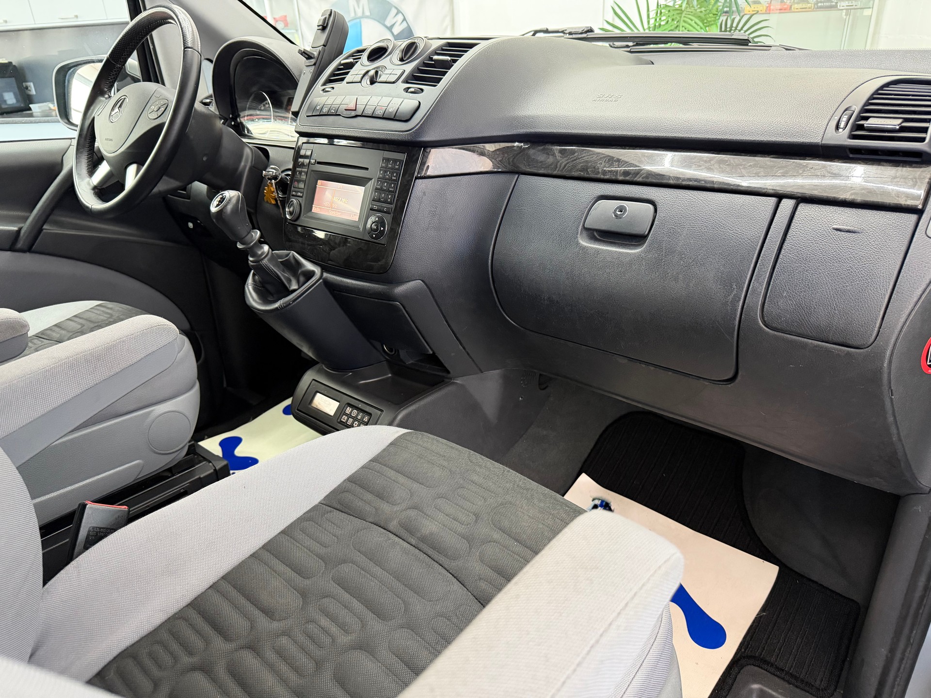 MERCEDES-BENZ Viano 2.2 CDI Blue Efficiency Marco Polo ⭐️-image-16