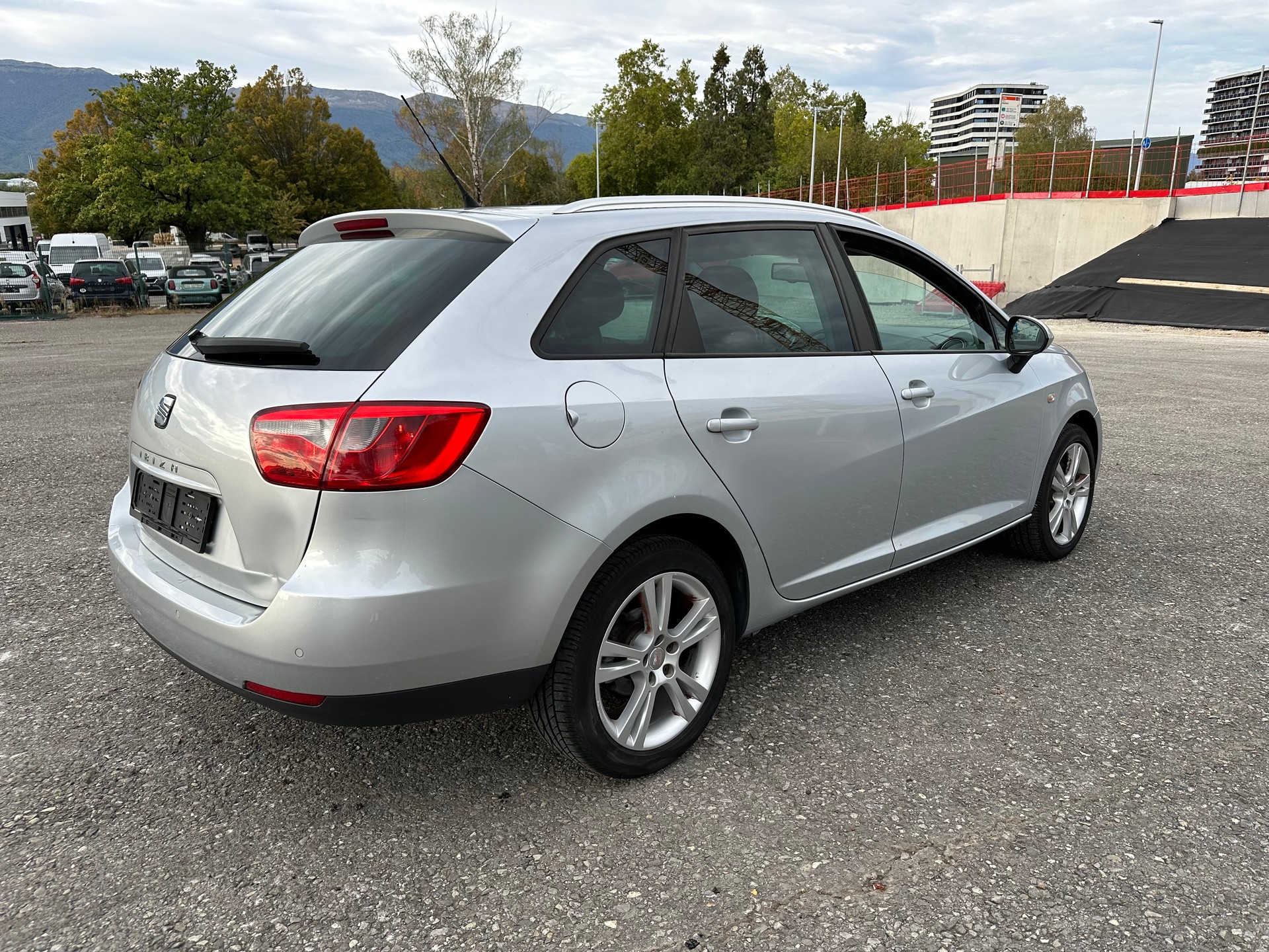 SEAT Ibiza ST 1.6 TDI Style-image-0