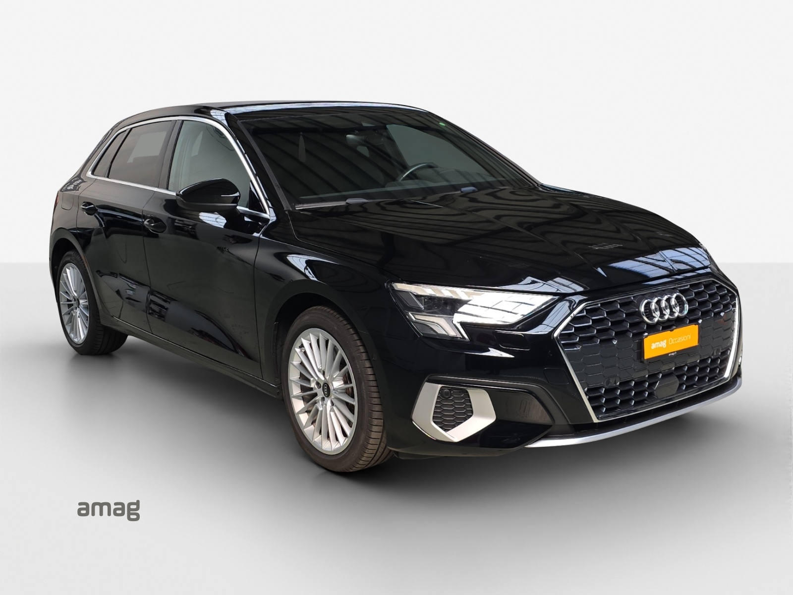 AUDI A3 Sportback 35 TFSI S line Attraction S-tronic-image-5