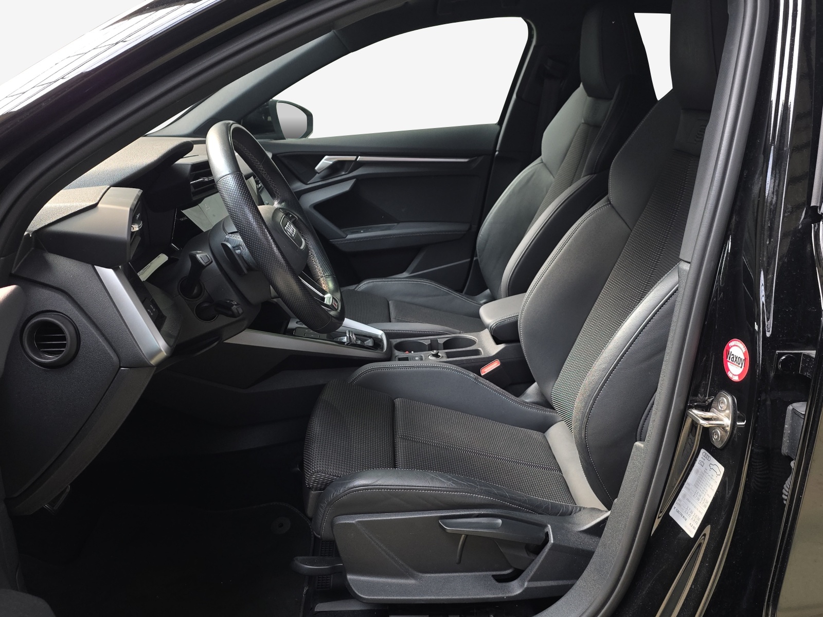 AUDI A3 Sportback 35 TFSI S line Attraction S-tronic-image-7