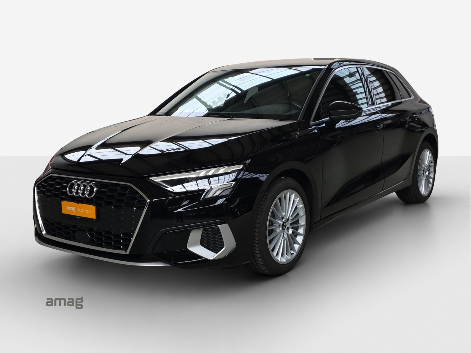 AUDI A3 Sportback 35 TFSI S line Attraction S-tronic-image-0