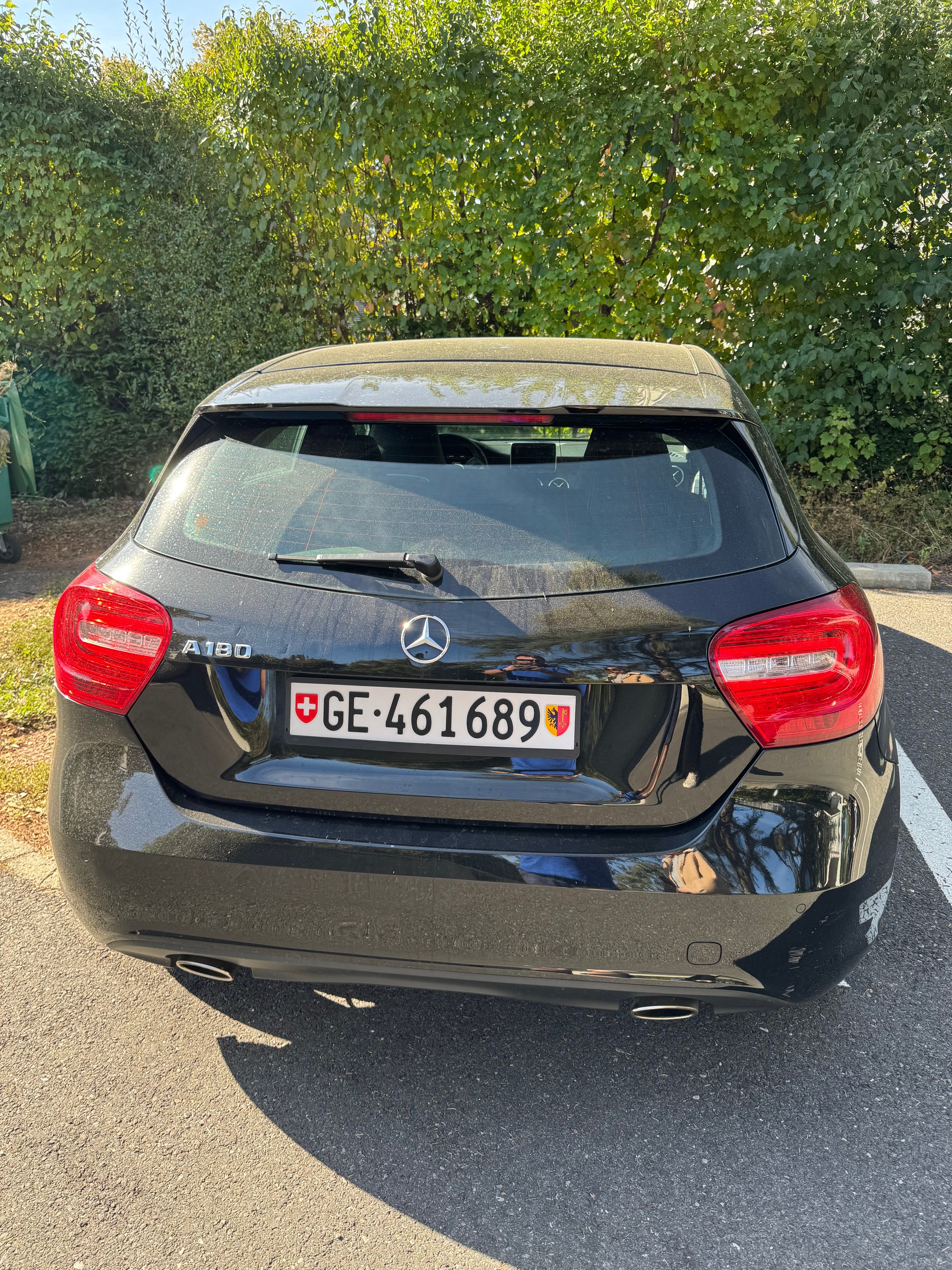 MERCEDES-BENZ A 180-image-1