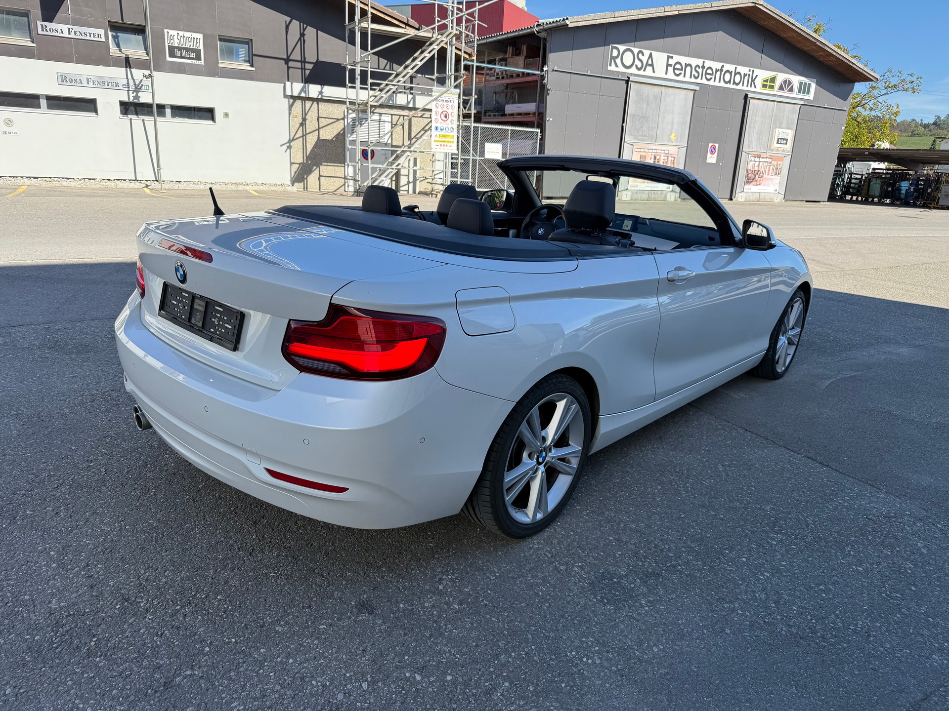 BMW 220i Steptronic-image-5