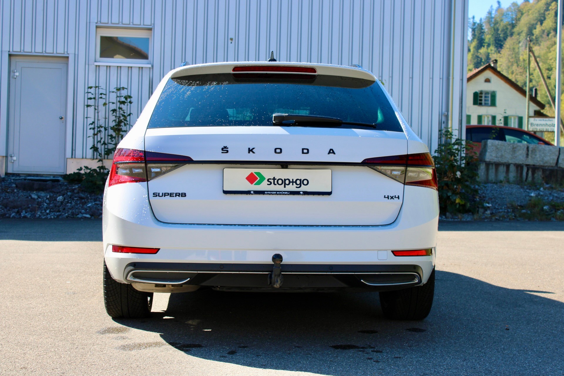 SKODA Superb Combi 2.0 TDi SportLine 4x4 DSG-image-5