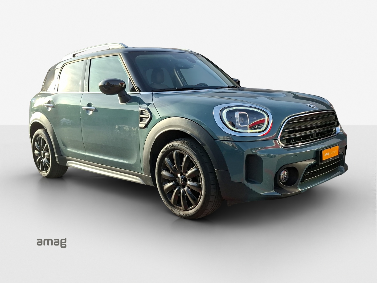 MINI Countryman Cooper SE ALL4 PHEV Steptronic-image-5
