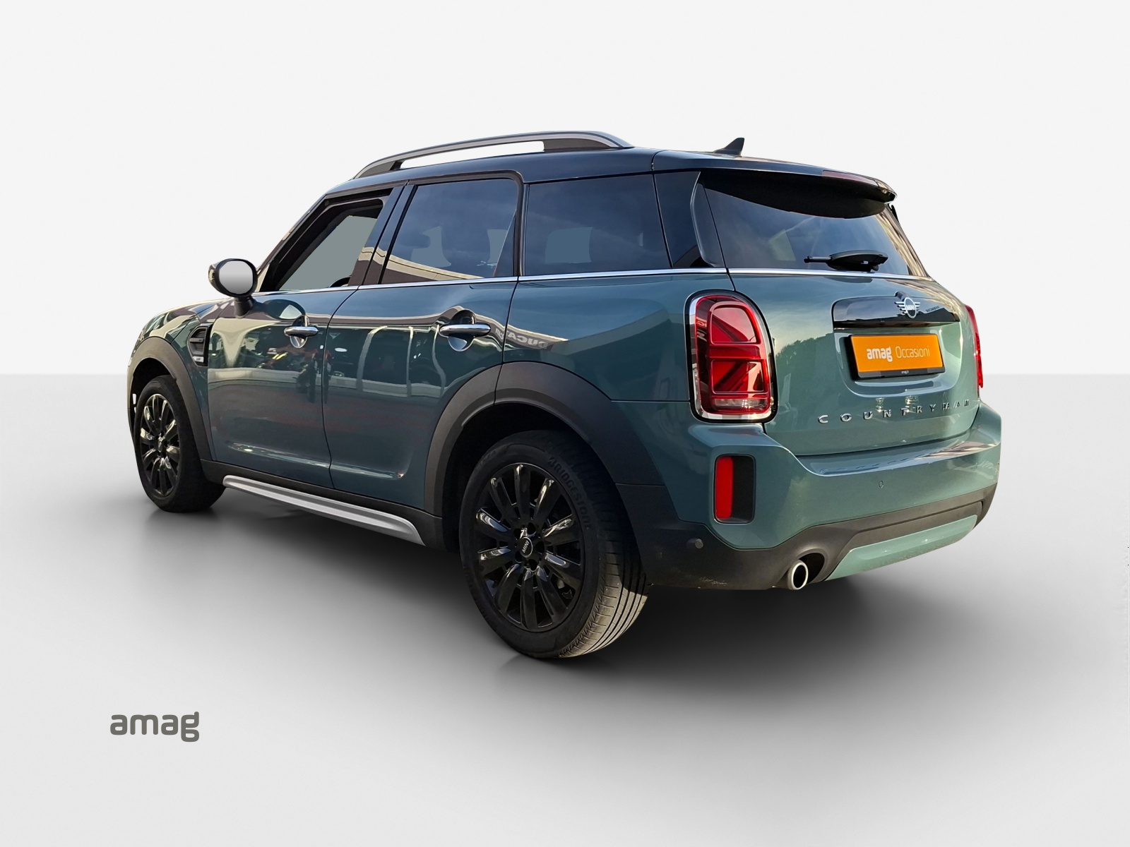 MINI Countryman Cooper SE ALL4 PHEV Steptronic-image-2