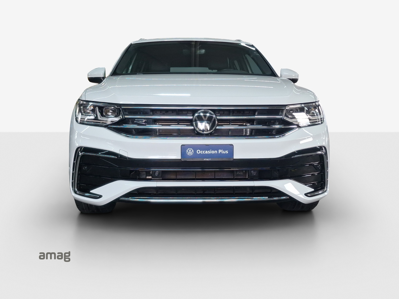 VW Tiguan 2.0TSI R-Line 4Motion DSG-image-6