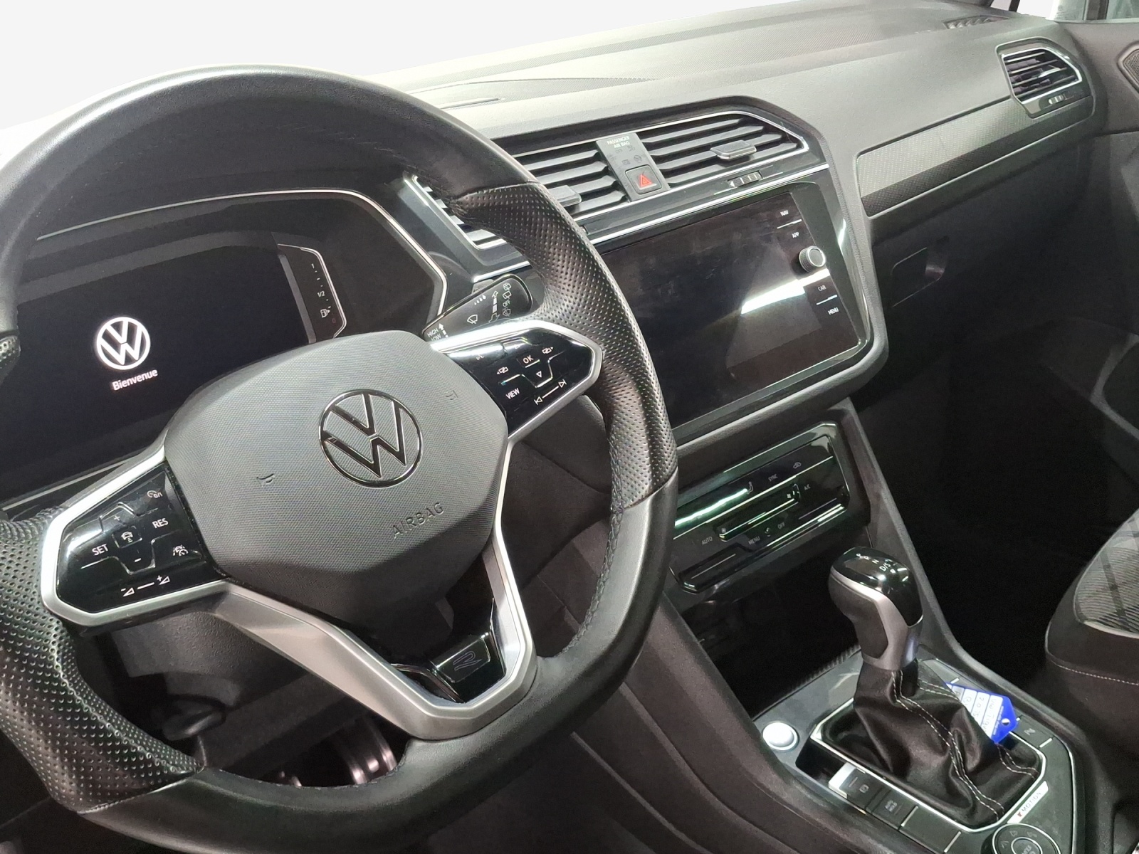 VW Tiguan 2.0TSI R-Line 4Motion DSG-image-7