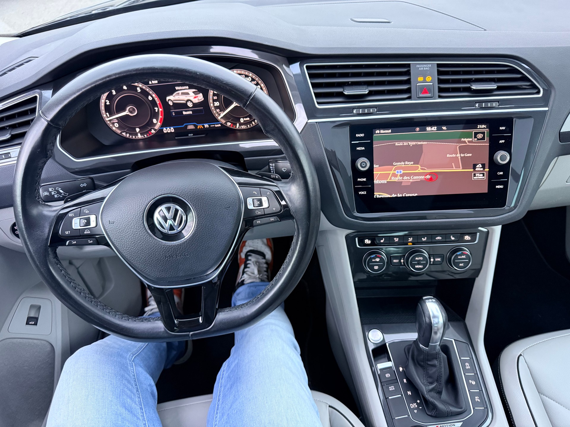 VW Tiguan 1.4TSI ACT Sound 4Motion DSG-image-13