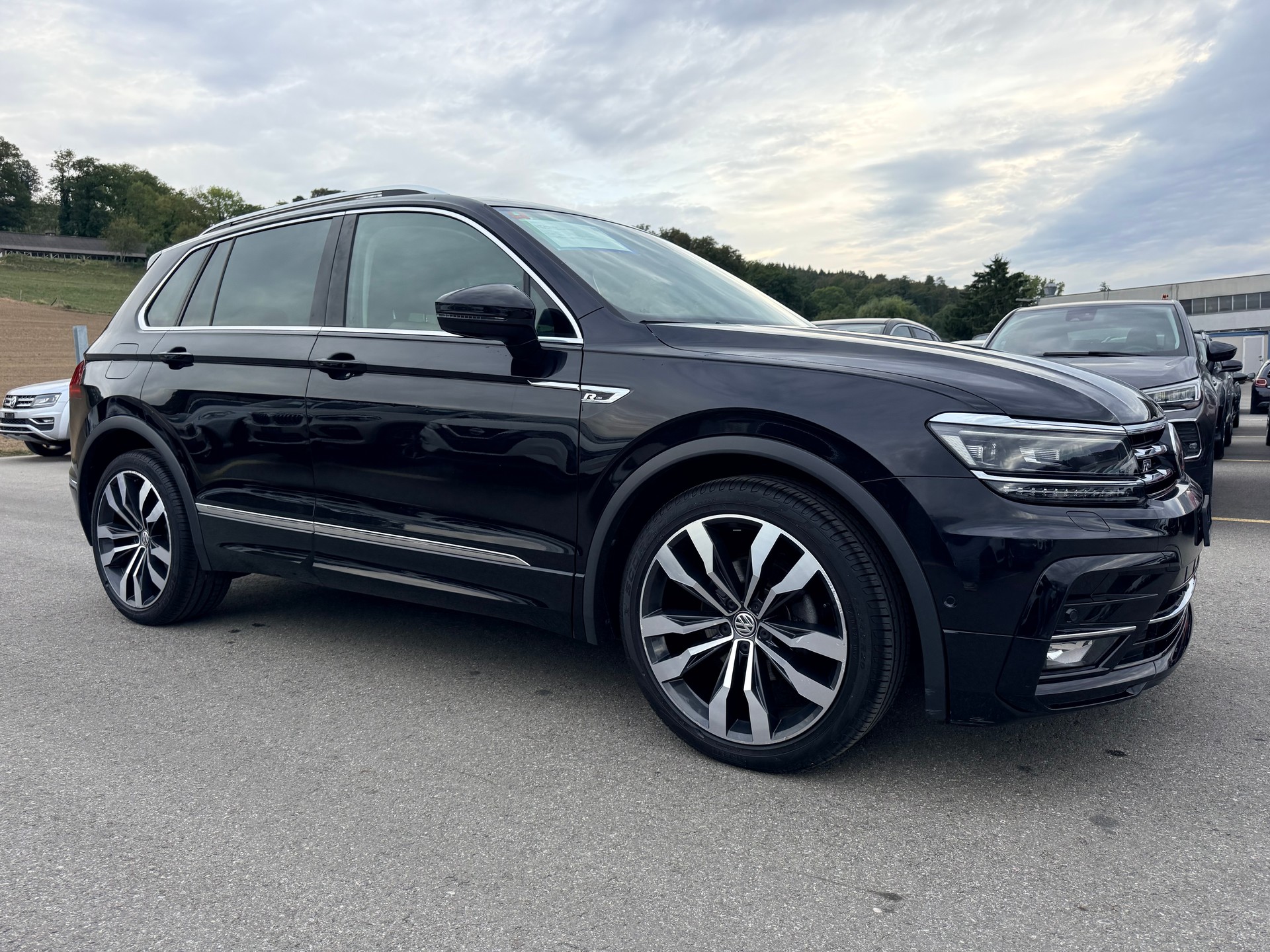 VW Tiguan 1.4TSI ACT Sound 4Motion DSG-image-3