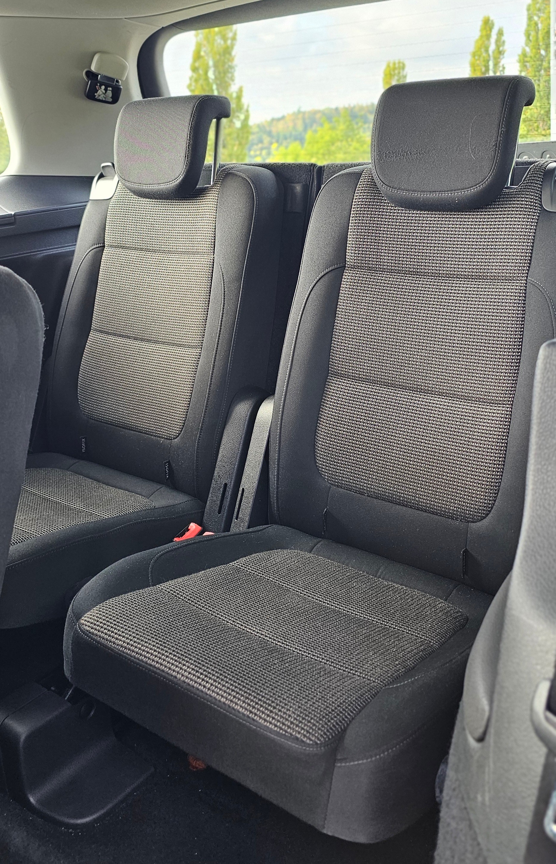VW Sharan 2.0 TDI BMT Comfortline DSG 7 Places-image-18