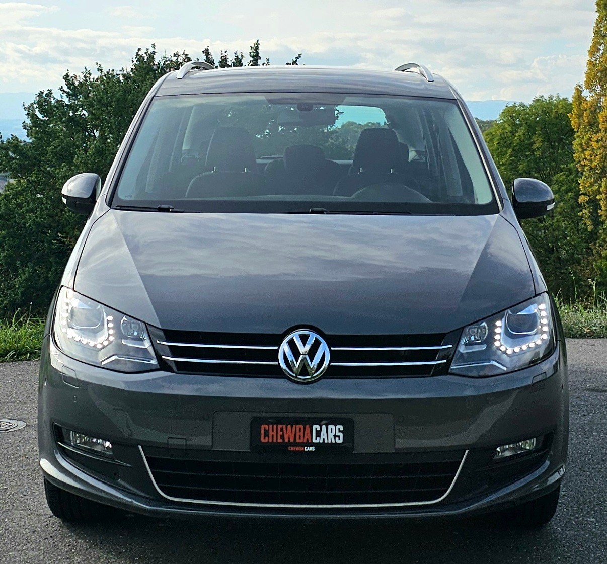 VW Sharan 2.0 TDI BMT Comfortline DSG 7 Places-image-4