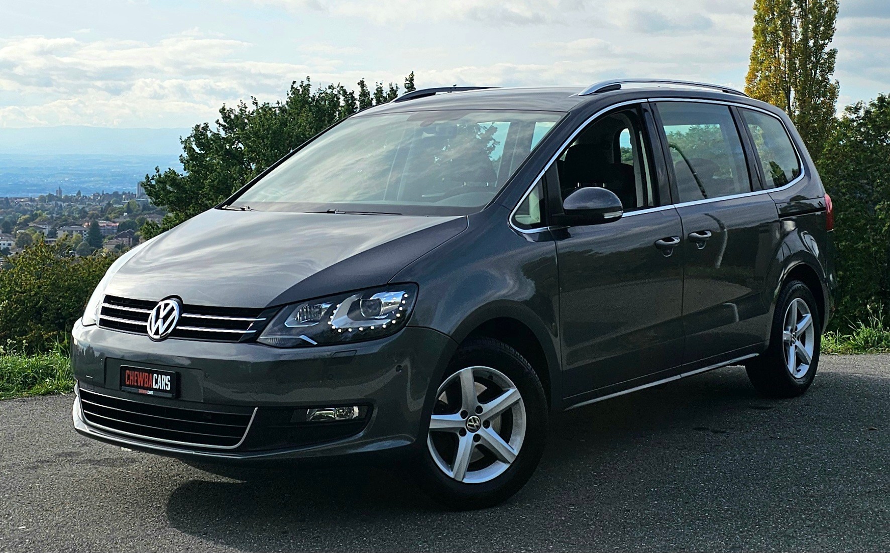 Car photo