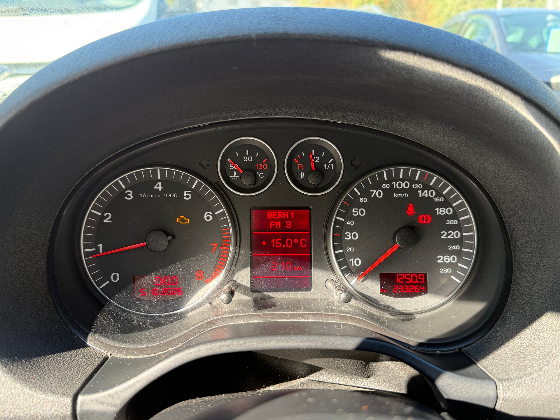 AUDI A3 2.0 Turbo FSI Ambition quattro-image-26