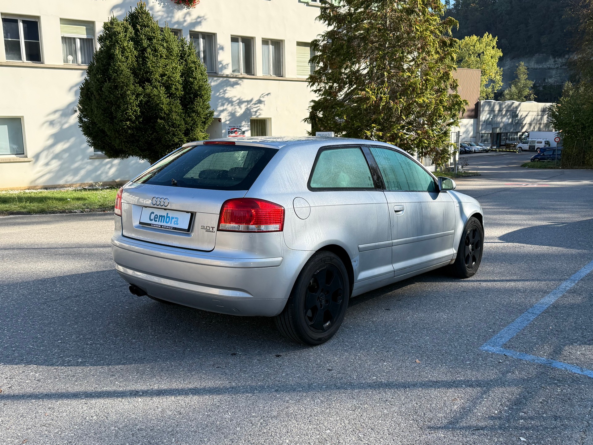 AUDI A3 2.0 Turbo FSI Ambition quattro-image-5