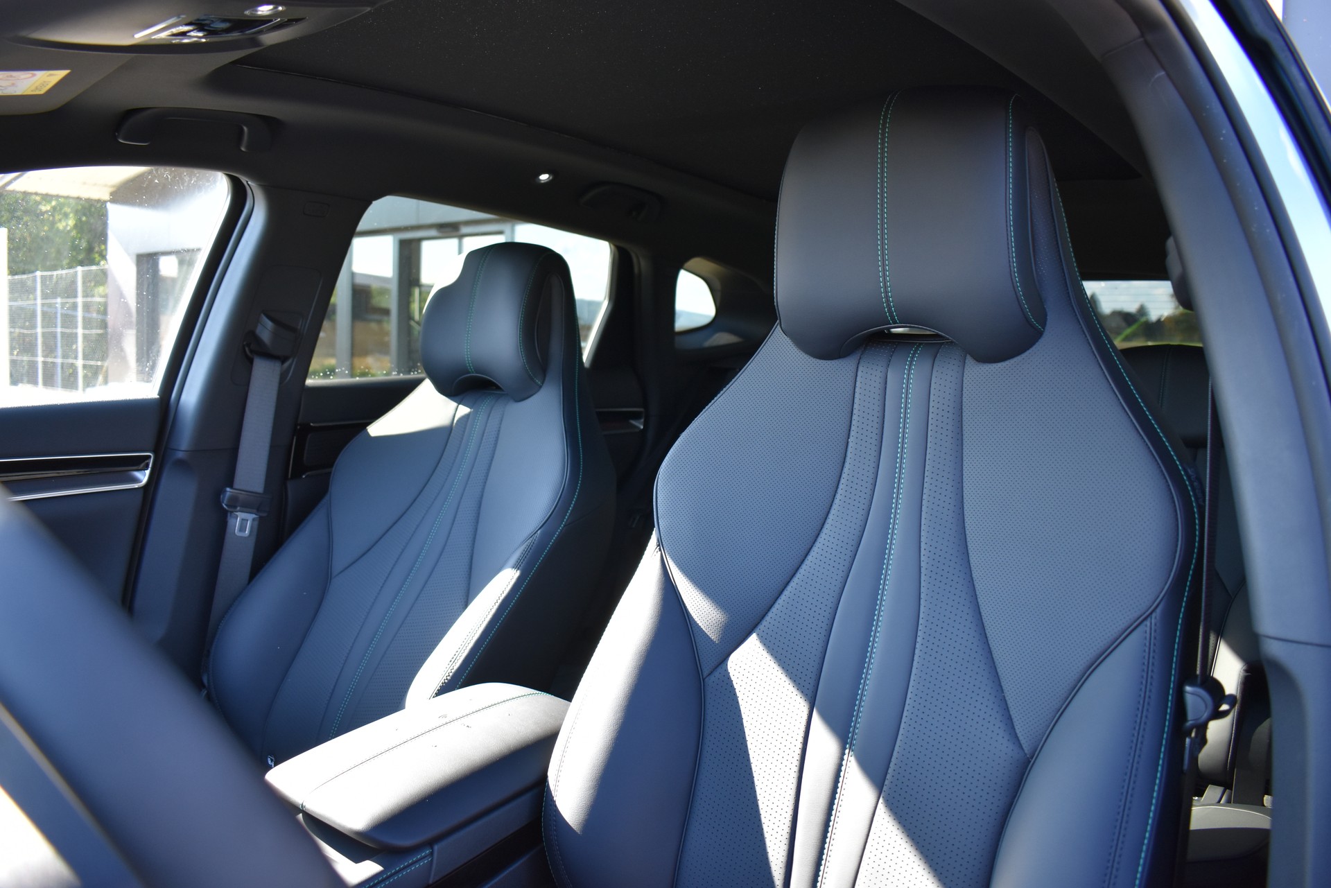 BYD Seal U DM-i Design AWD-image-12