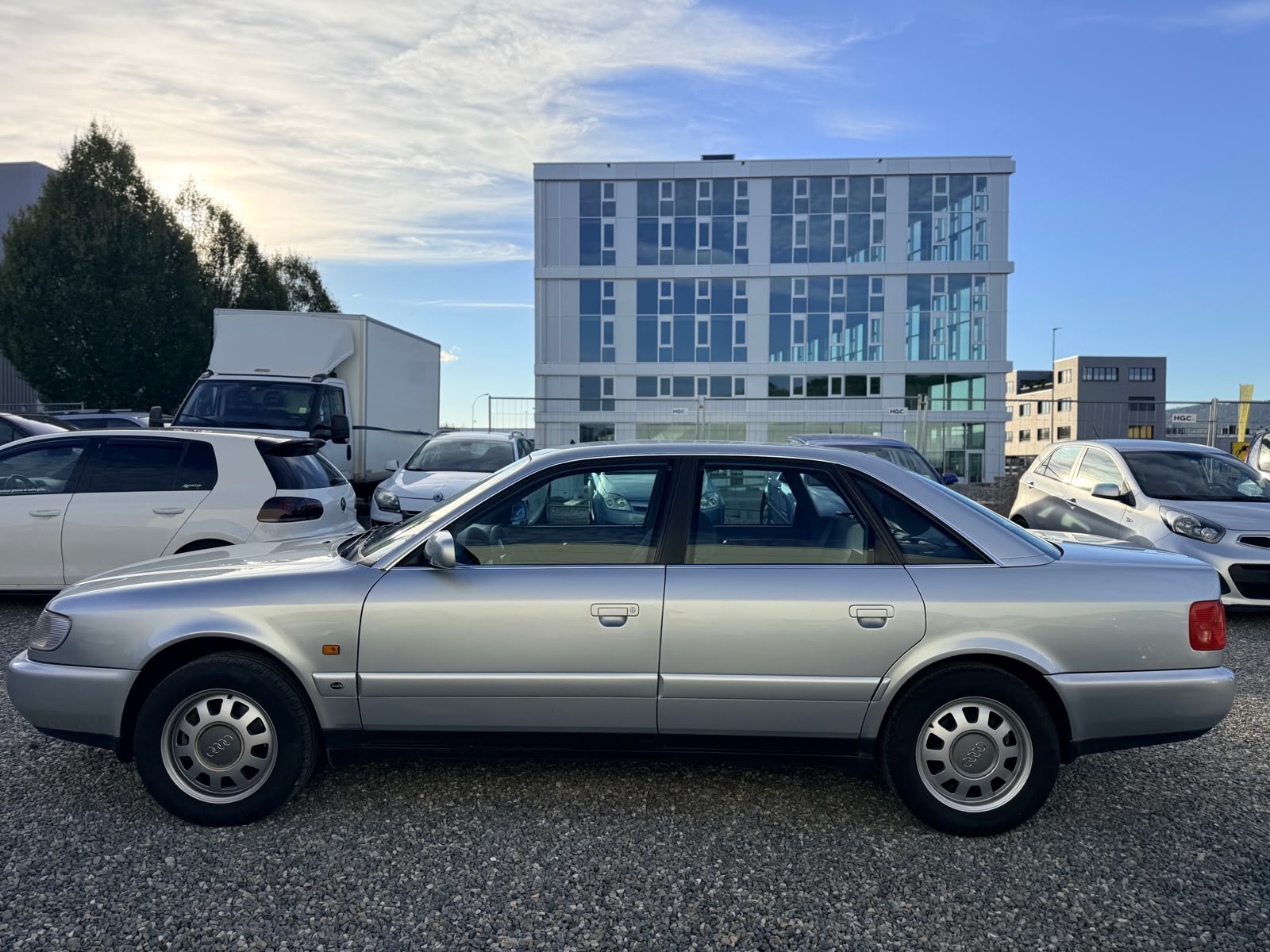 AUDI A6 2.8 E 30V-image-5
