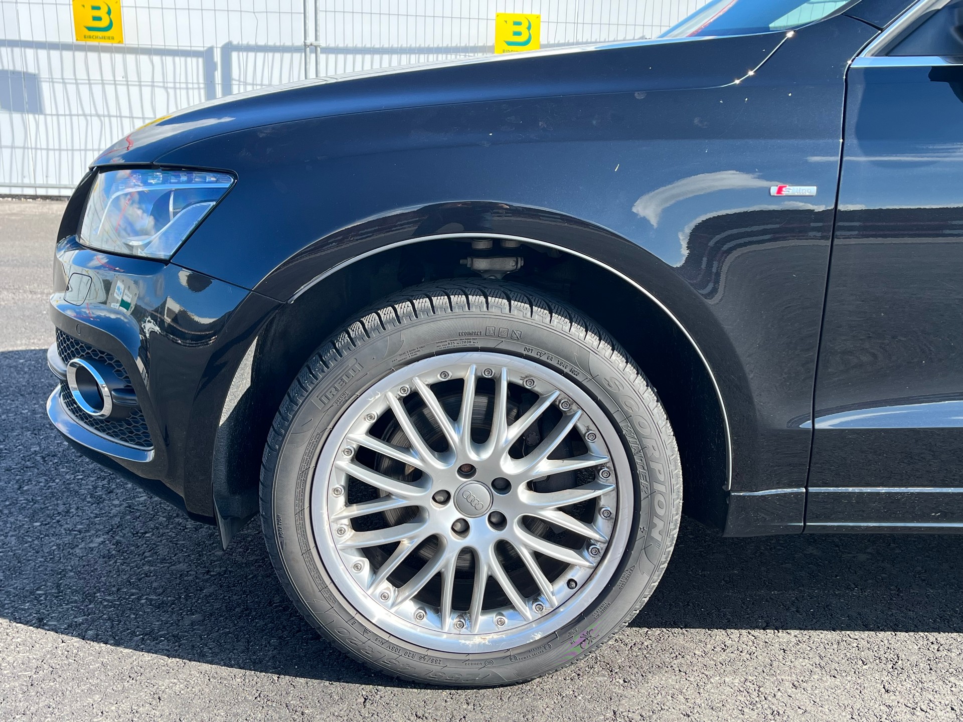 AUDI Q5 3.0 TDI quattro S-tronic-image-6