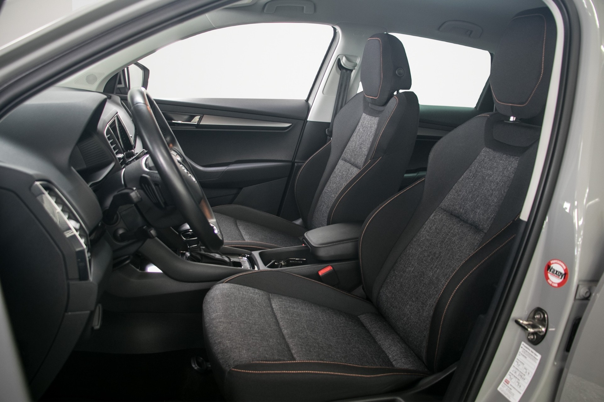 SKODA Karoq 2.0 TDI CR Clever 4x4 DSG-image-9