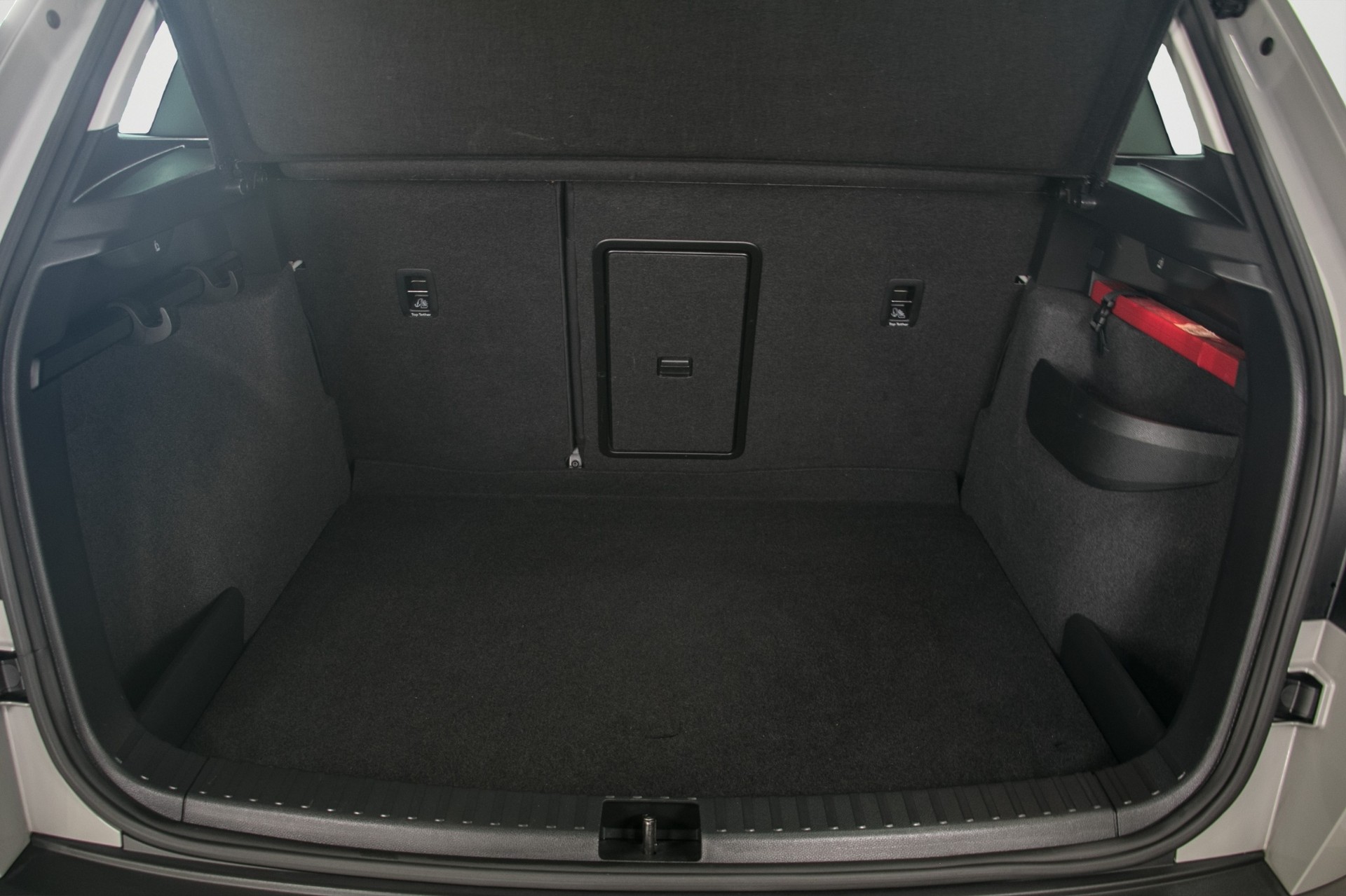 SKODA Karoq 2.0 TDI CR Clever 4x4 DSG-image-11