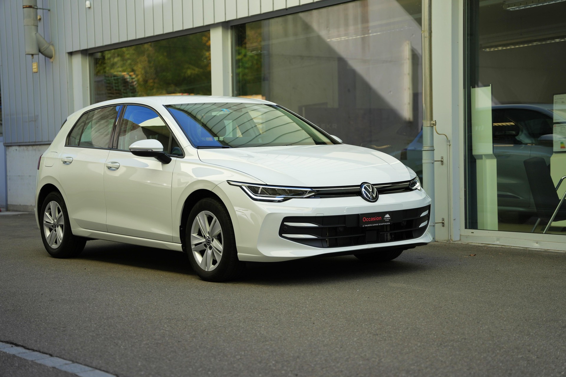 VW Golf VIII 1.5 eTSI Life DSG-image-0