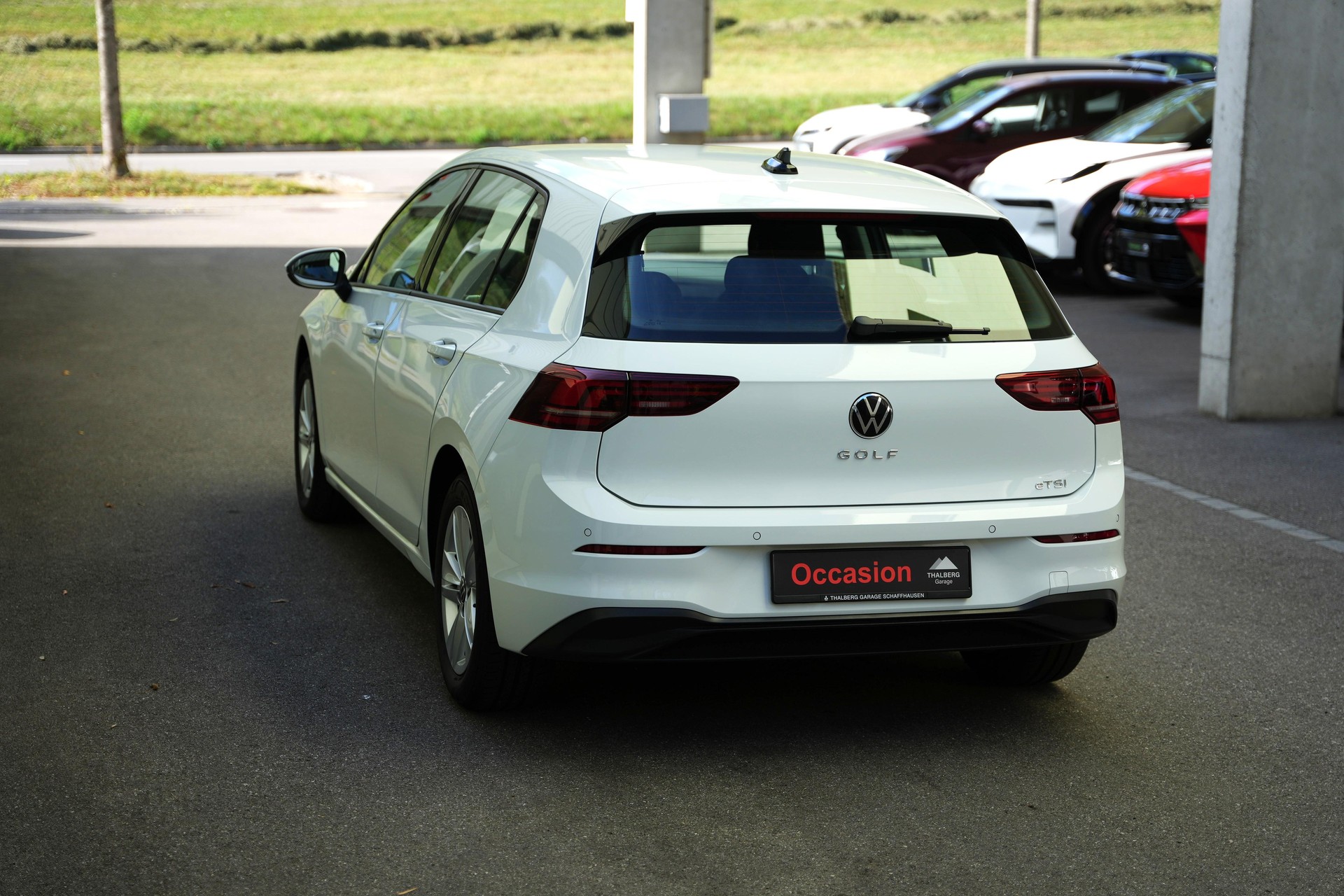 VW Golf VIII 1.5 eTSI Life DSG-image-4