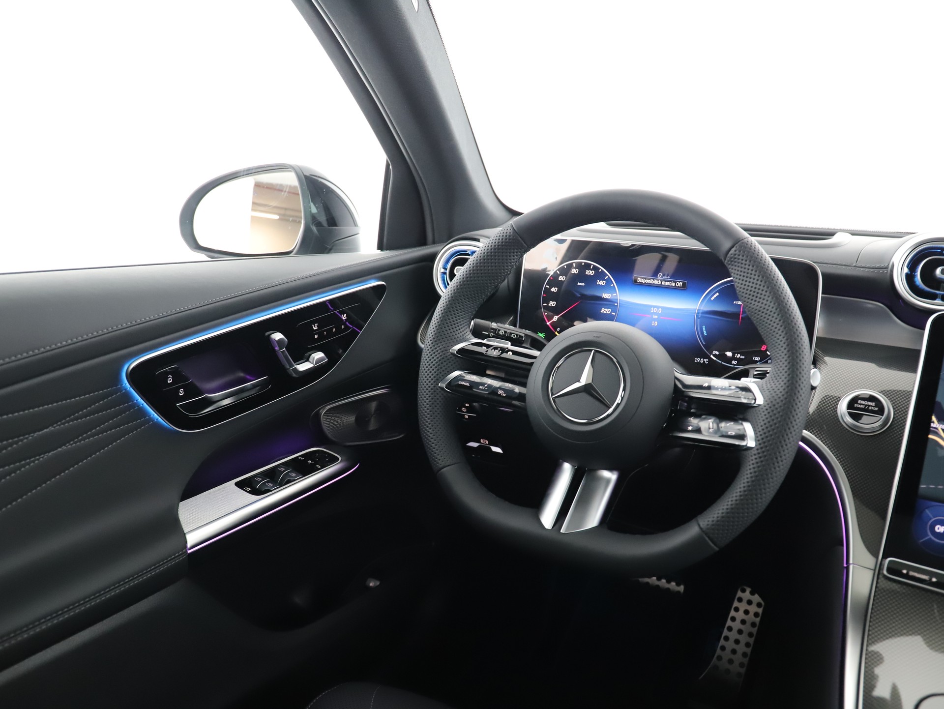 MERCEDES-BENZ GLC 400 e 4M EQ Star-image-13