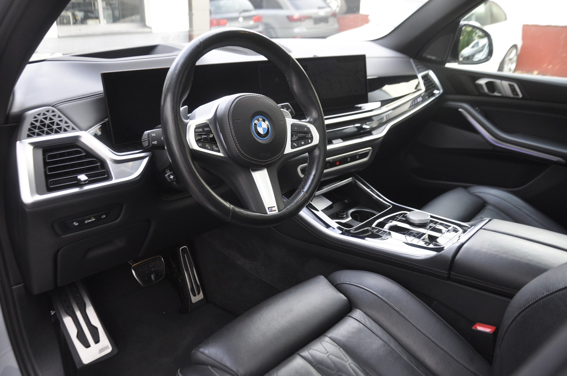 BMW X5 xDrive 50e M Sport Pro Steptronic I Anhängerkupplung-image-5