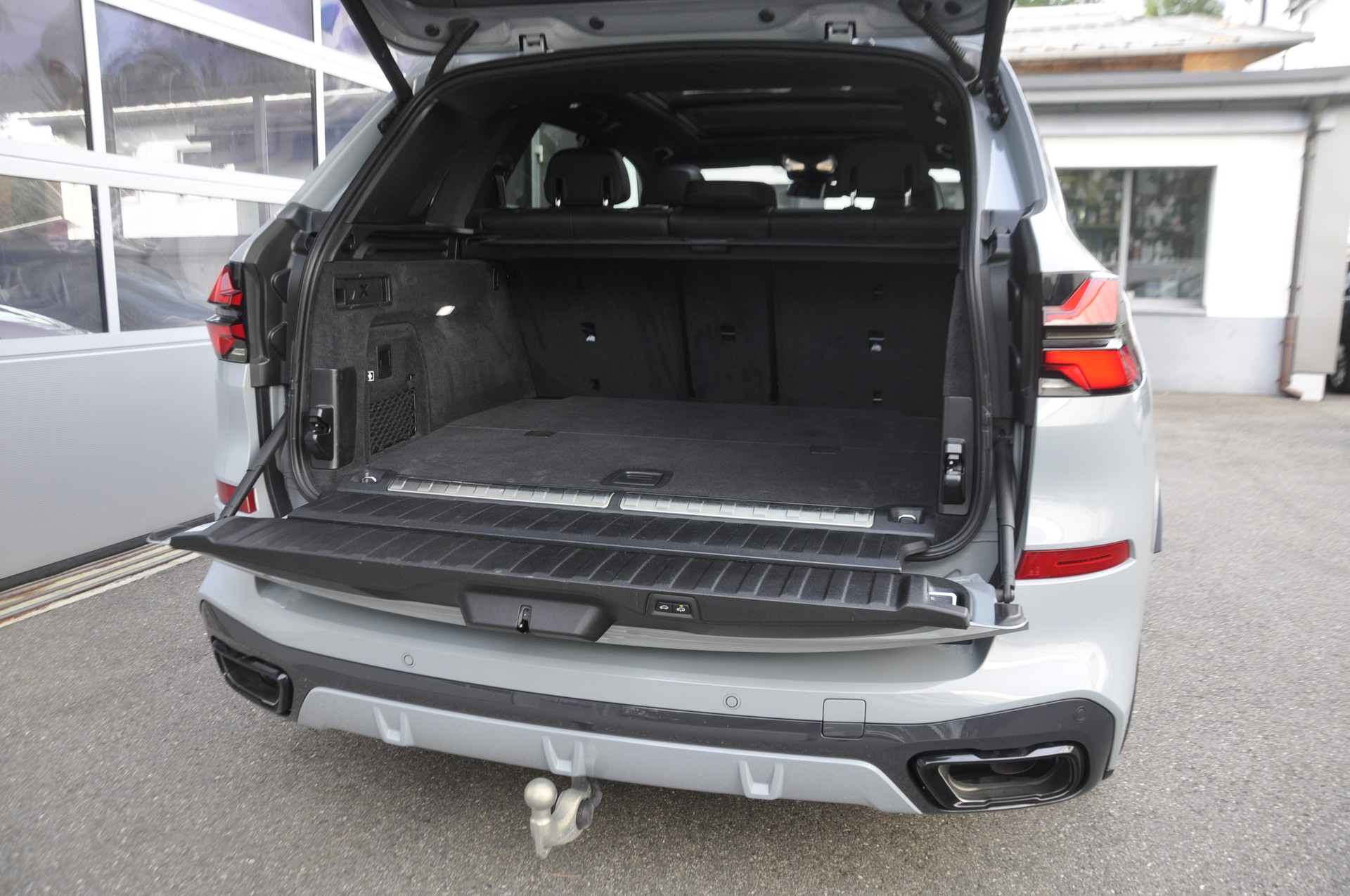 BMW X5 xDrive 50e M Sport Pro Steptronic I Anhängerkupplung-image-14