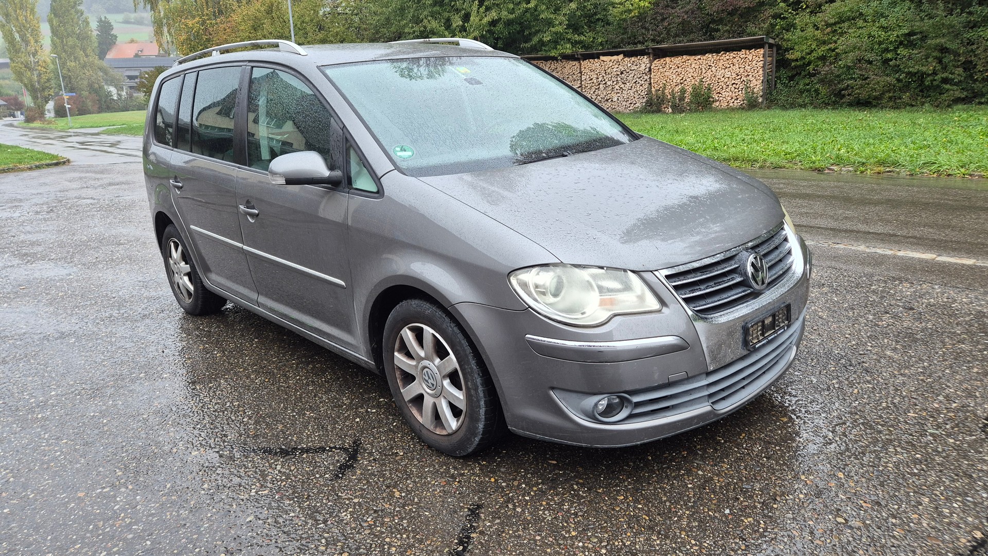 VW Touran 1.4 TSI Highline DSG-image-5
