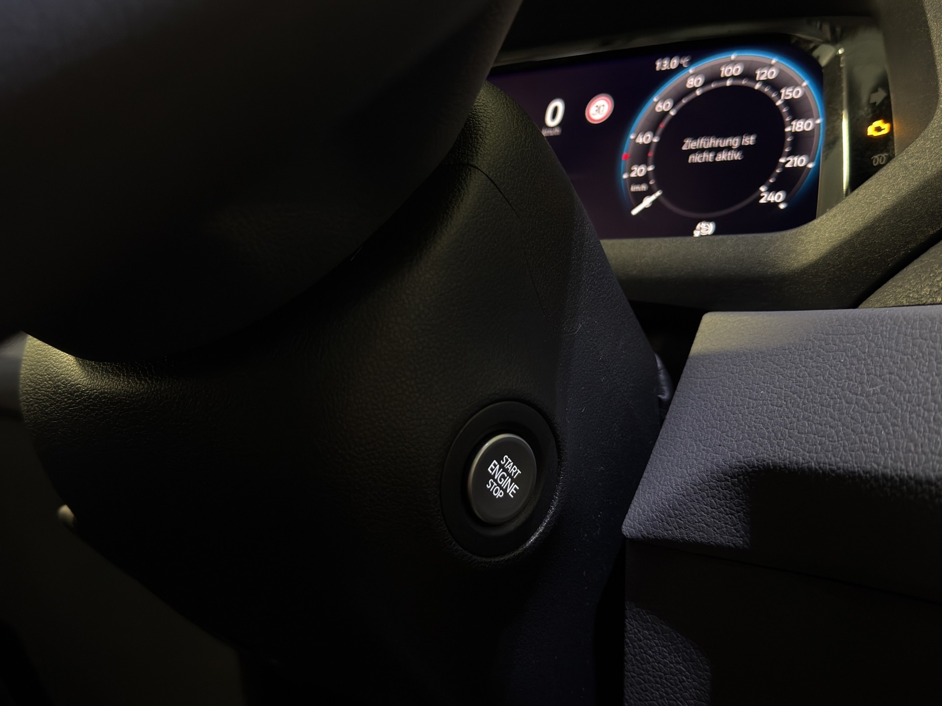 VW Crafter 35 2.0 BiTDI L4-image-9
