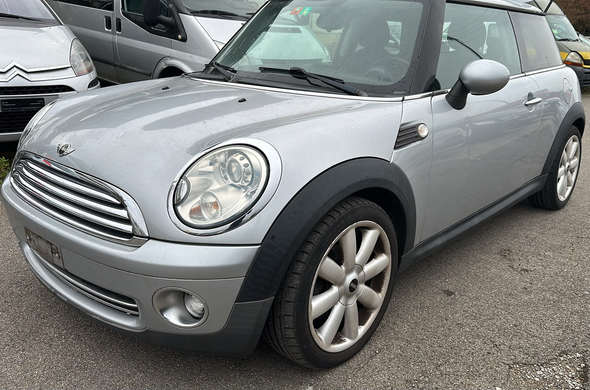Car photo