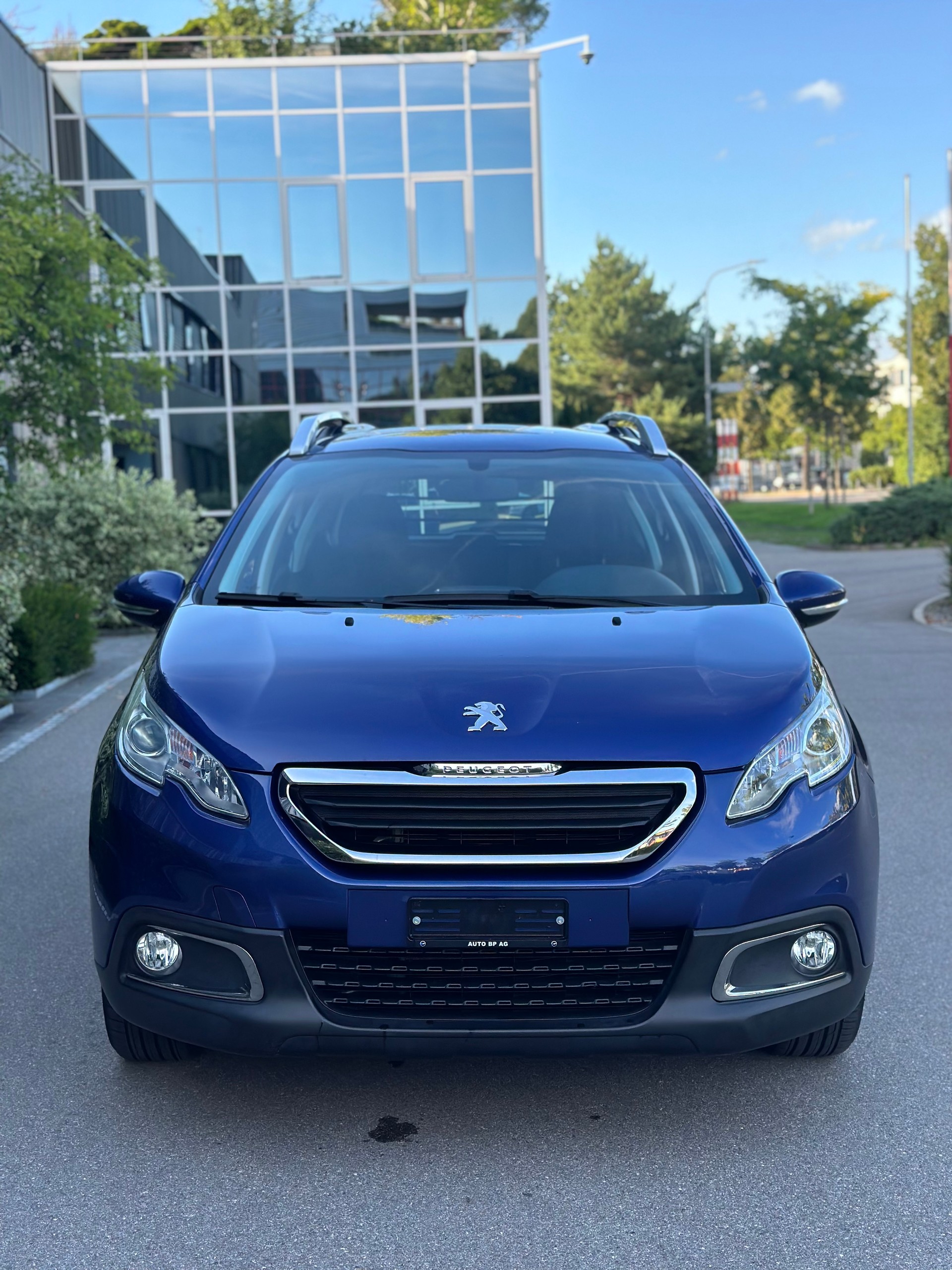 PEUGEOT 2008 1.6 VTI Active-image-1