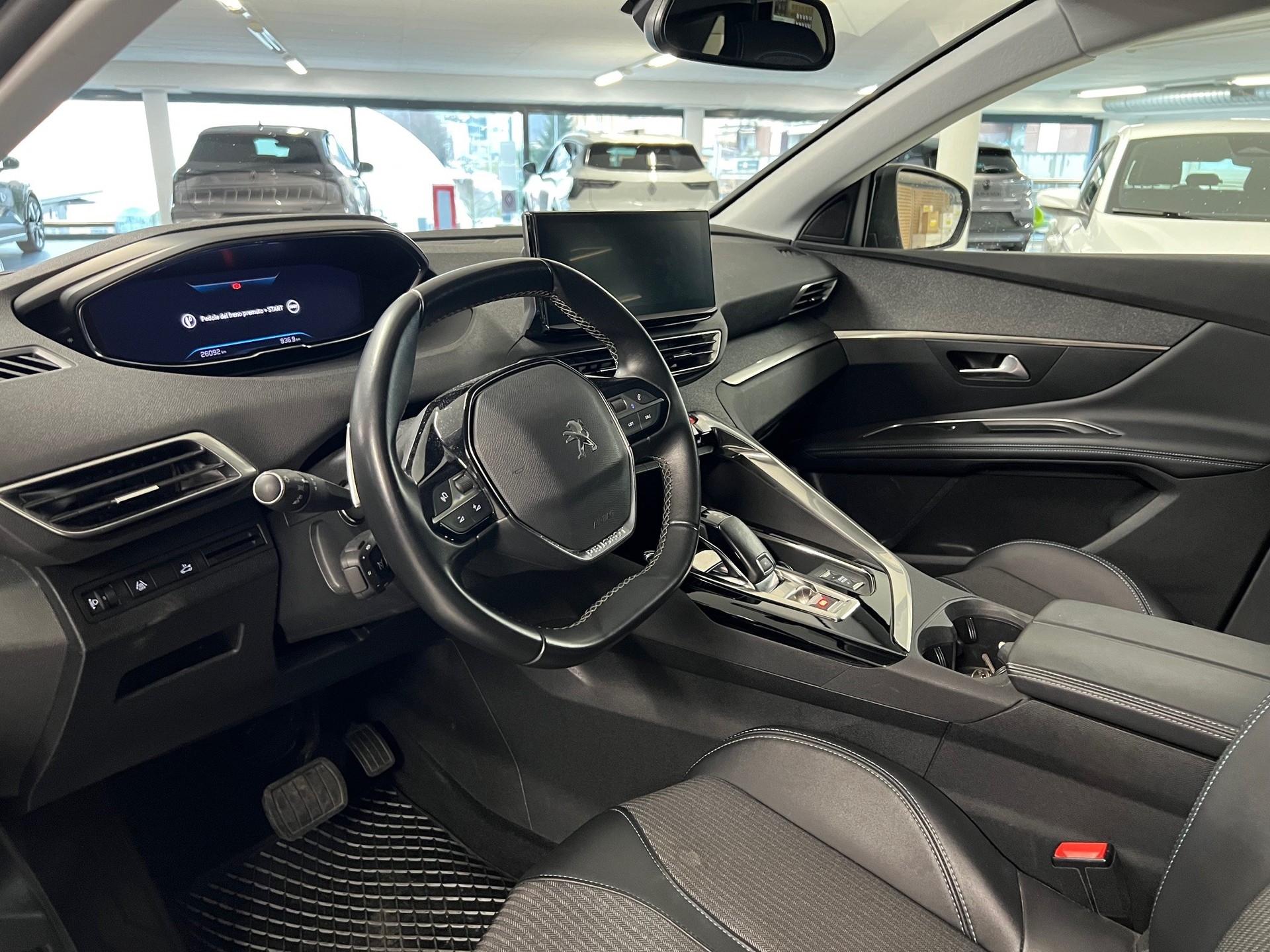 PEUGEOT 3008 1.2 PureTech Allure Pack EAT8-image-6